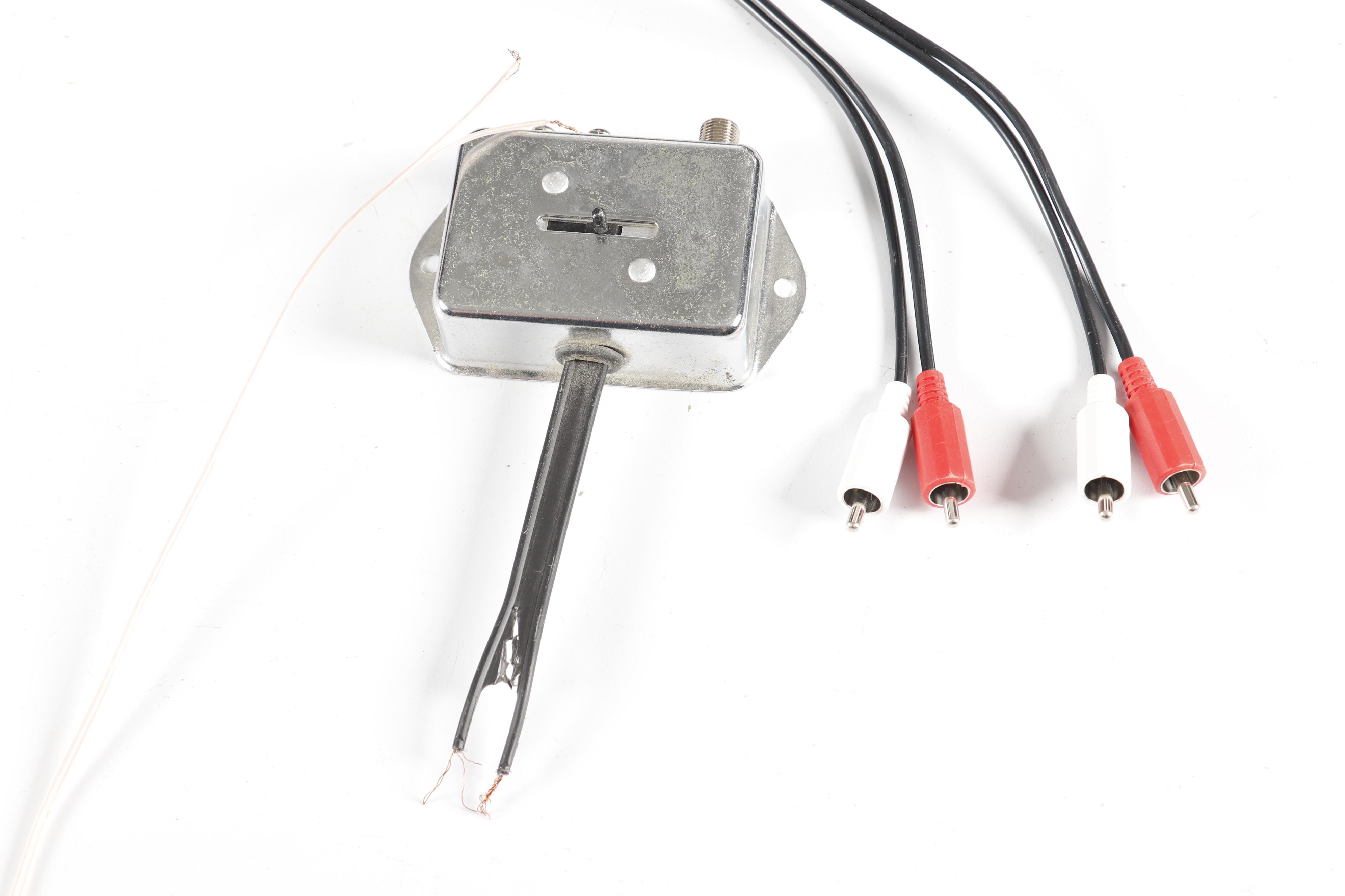 Scott 375R AM/FM Stereo Receiver with Jensen System 400 Speaker System