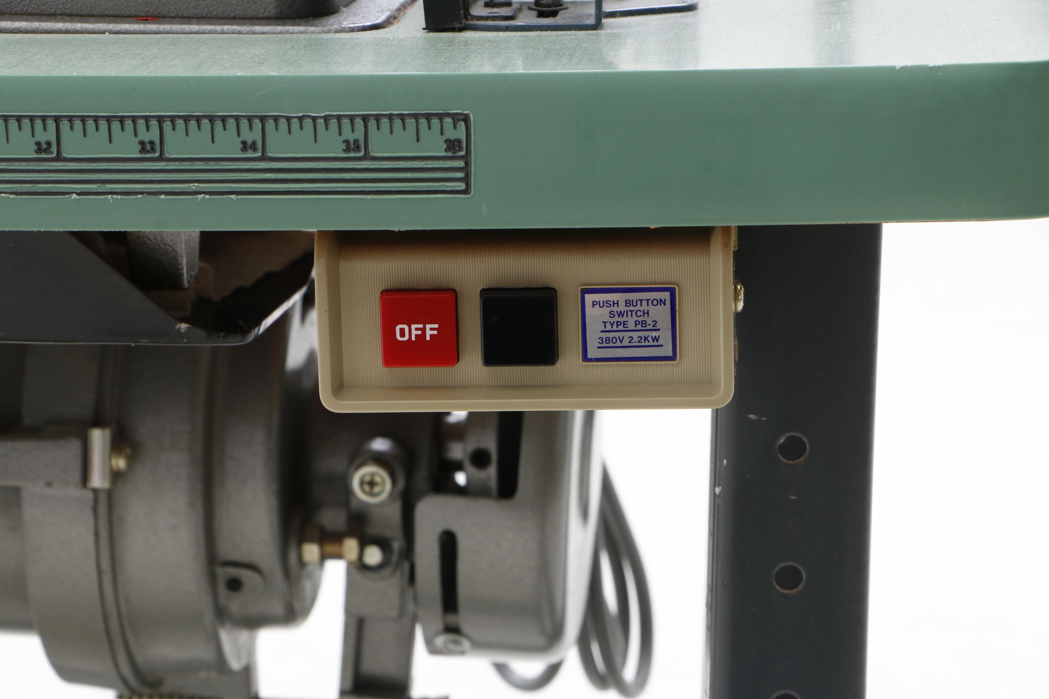 Consew 206RB-1 Sewing Machine and Work Table