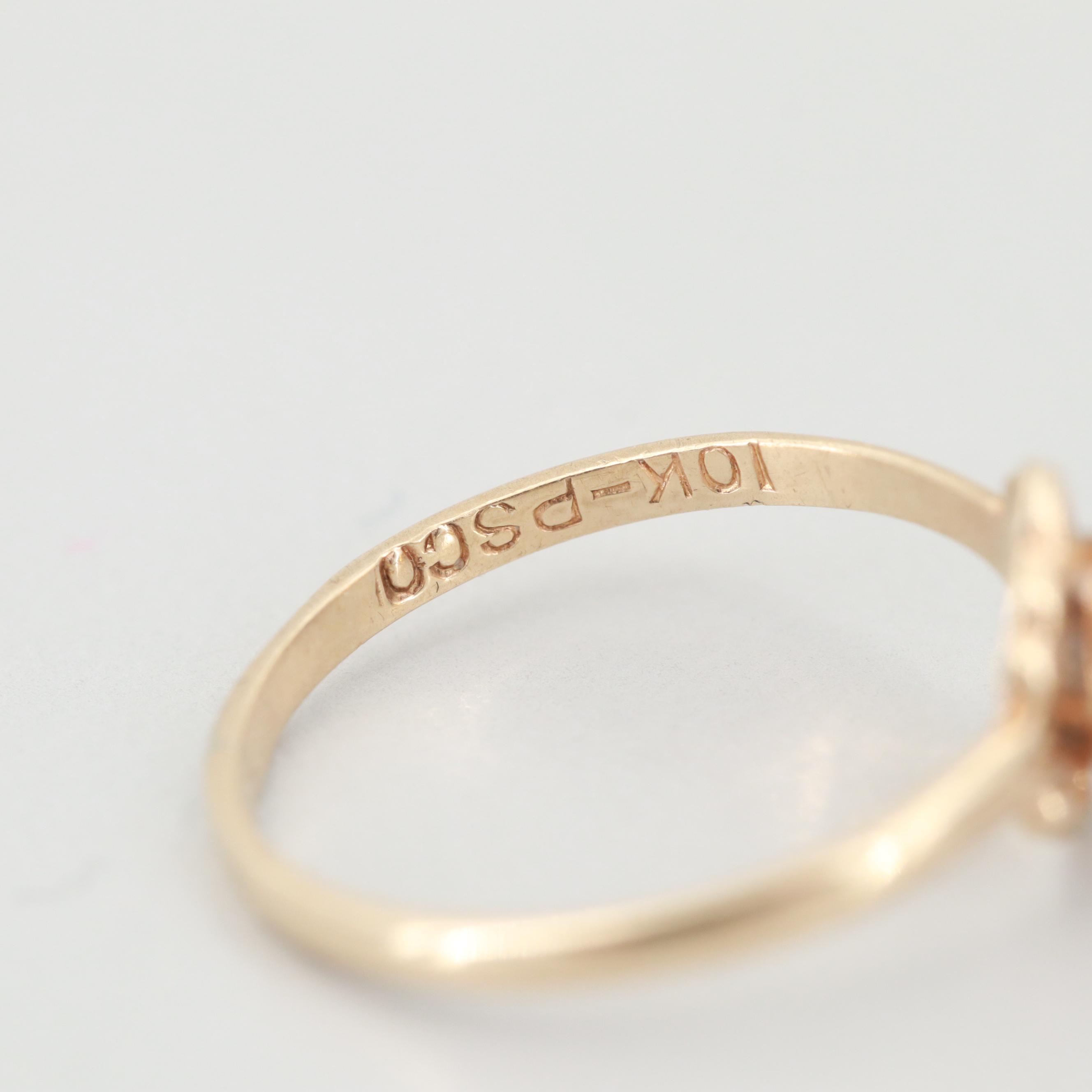 Plainville Stock Co. 10K Yellow Gold Glass Ring