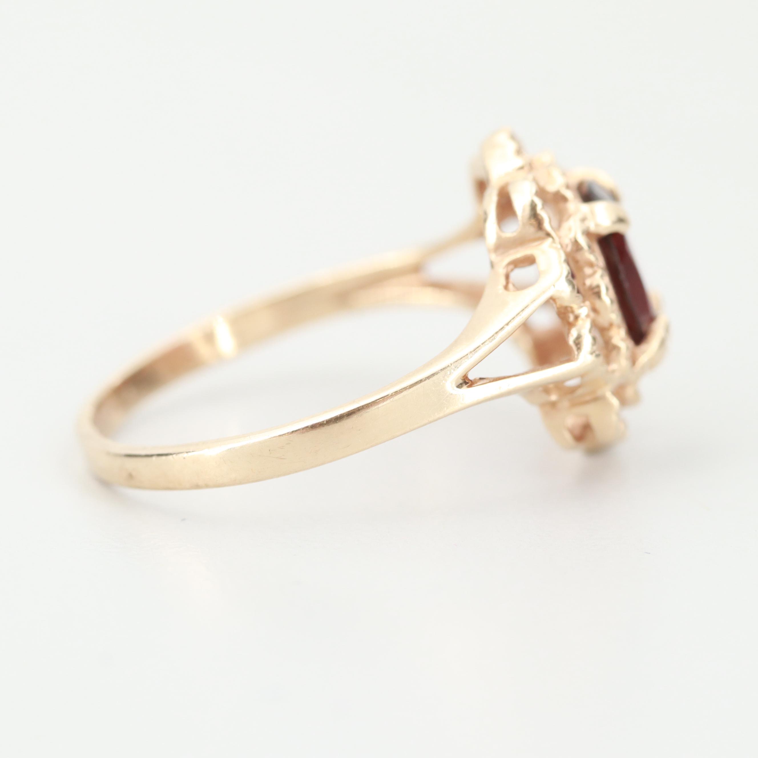 10K Yellow Gold Garnet Ring