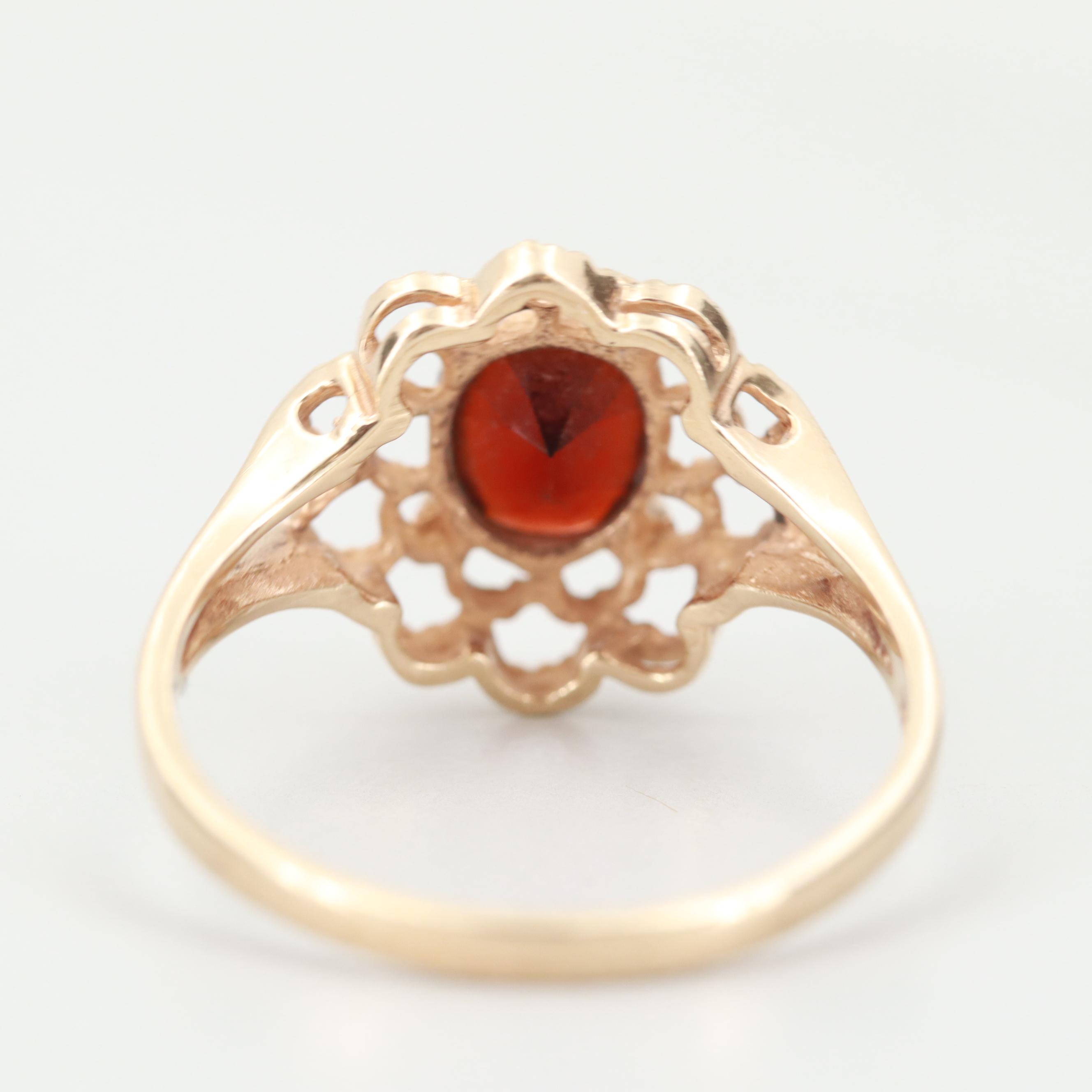 10K Yellow Gold Garnet Ring