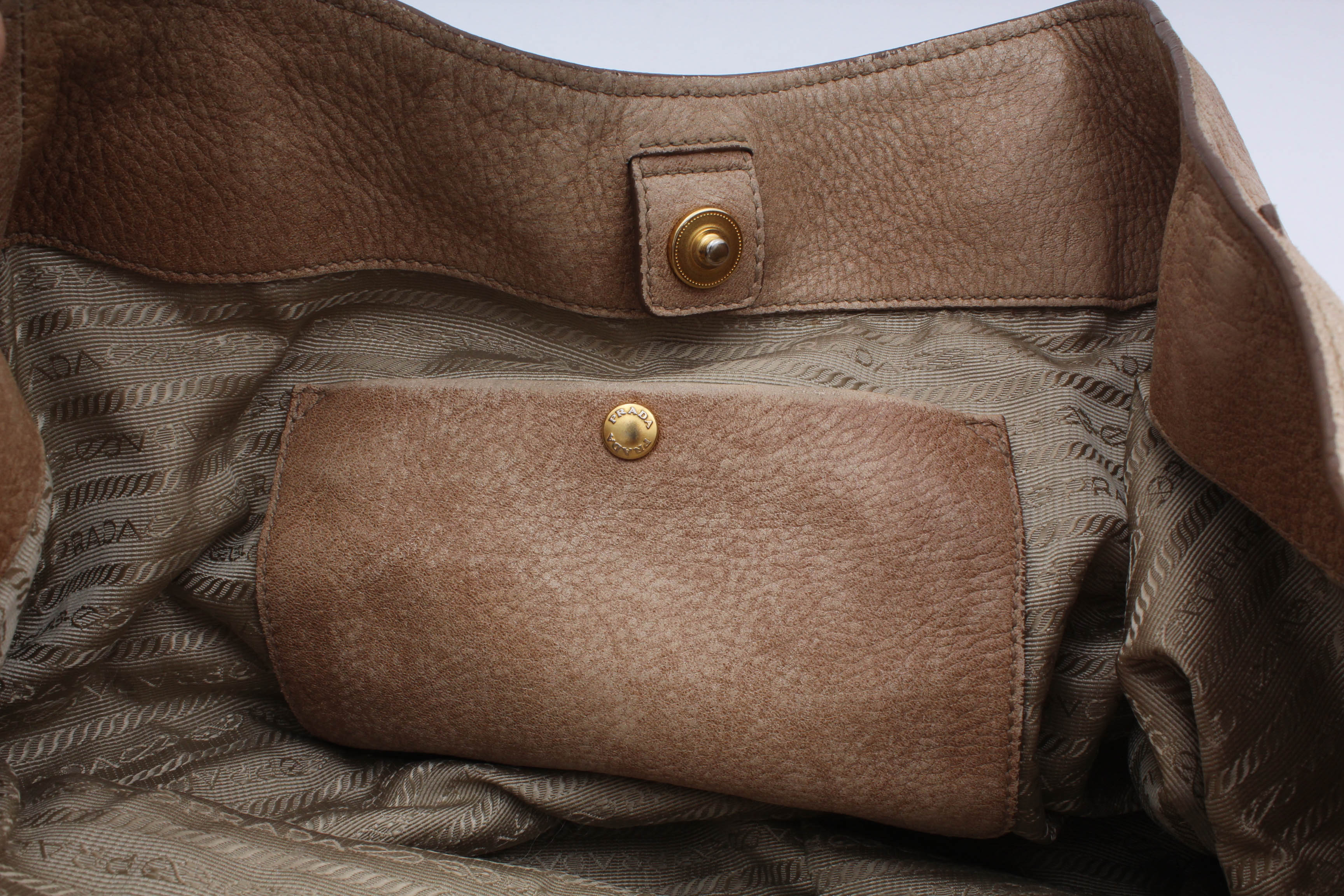 PRADA Cervo Antik Deerskin Sacca 2 Manici Hobo Bag in Quarzo Sfumato