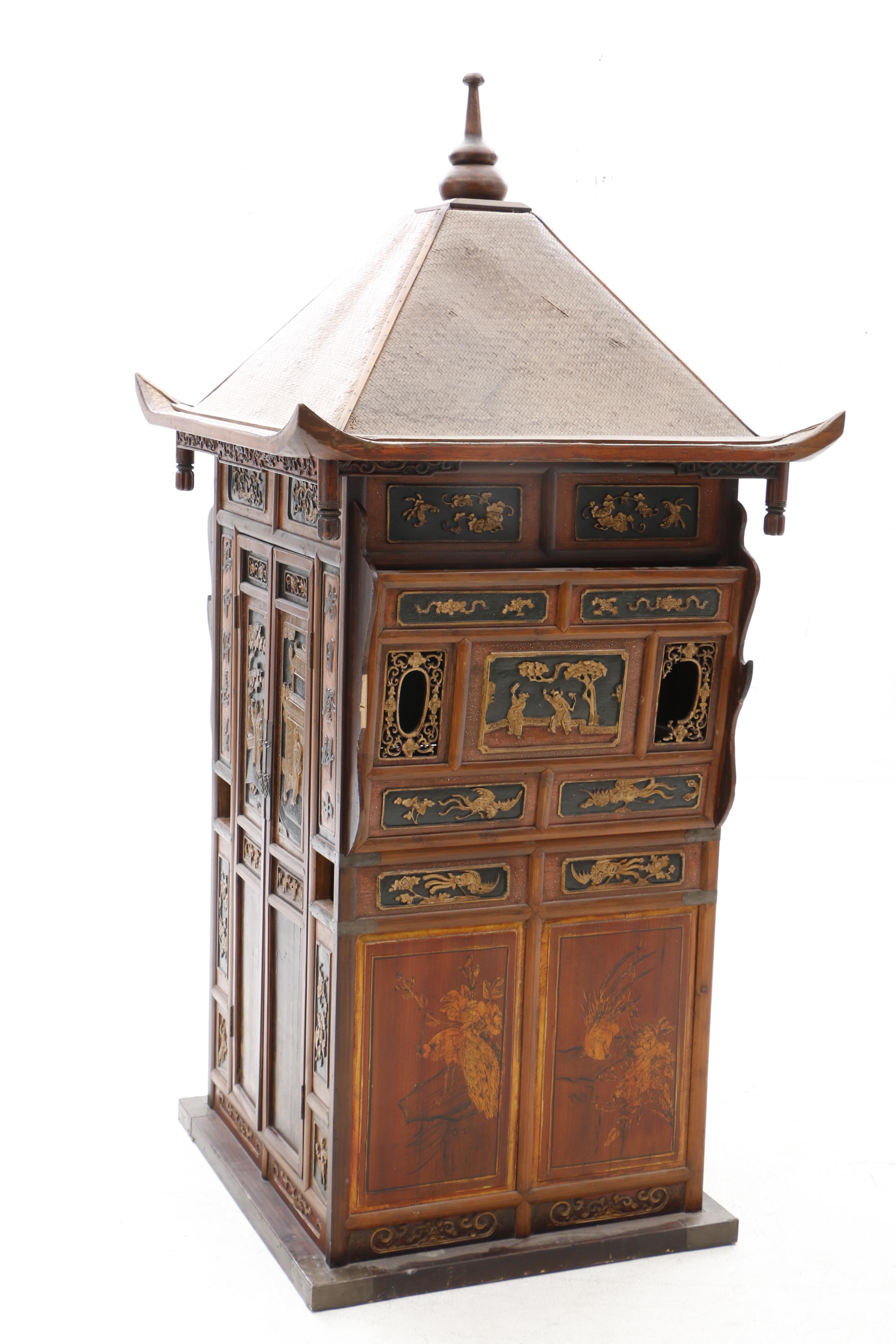 Chinese Painted and Carved Wood Bridal Sedan Chair, Qing Dynasty