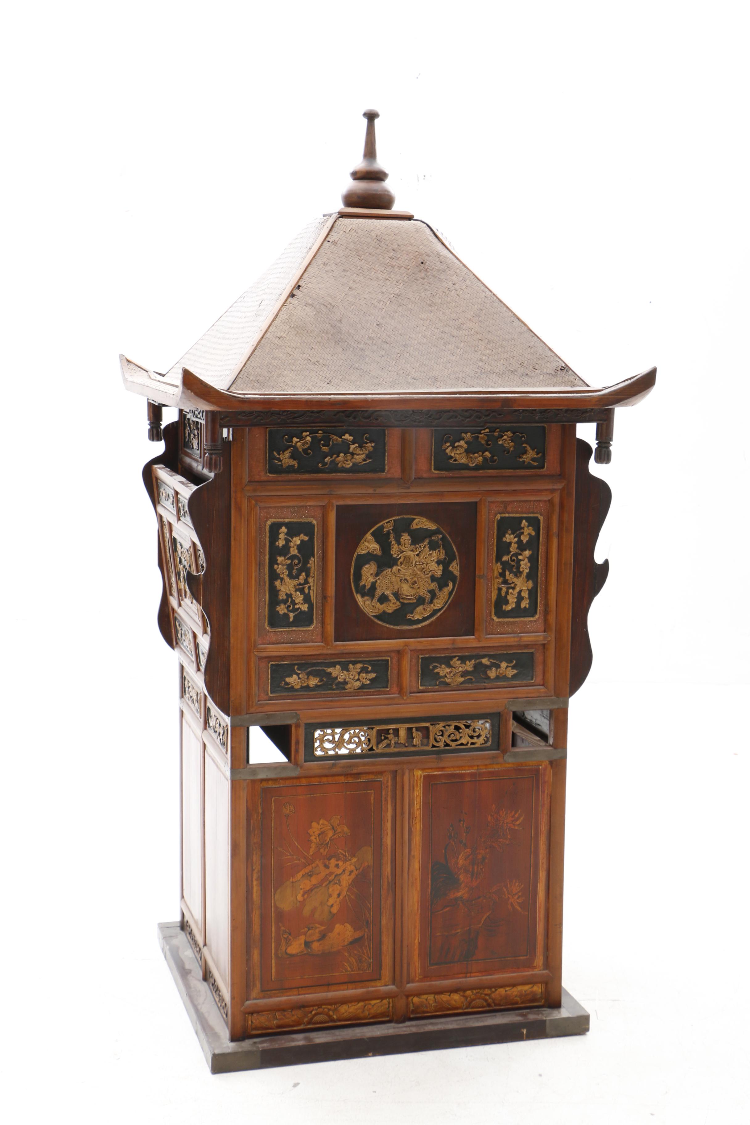 Chinese Painted and Carved Wood Bridal Sedan Chair, Qing Dynasty