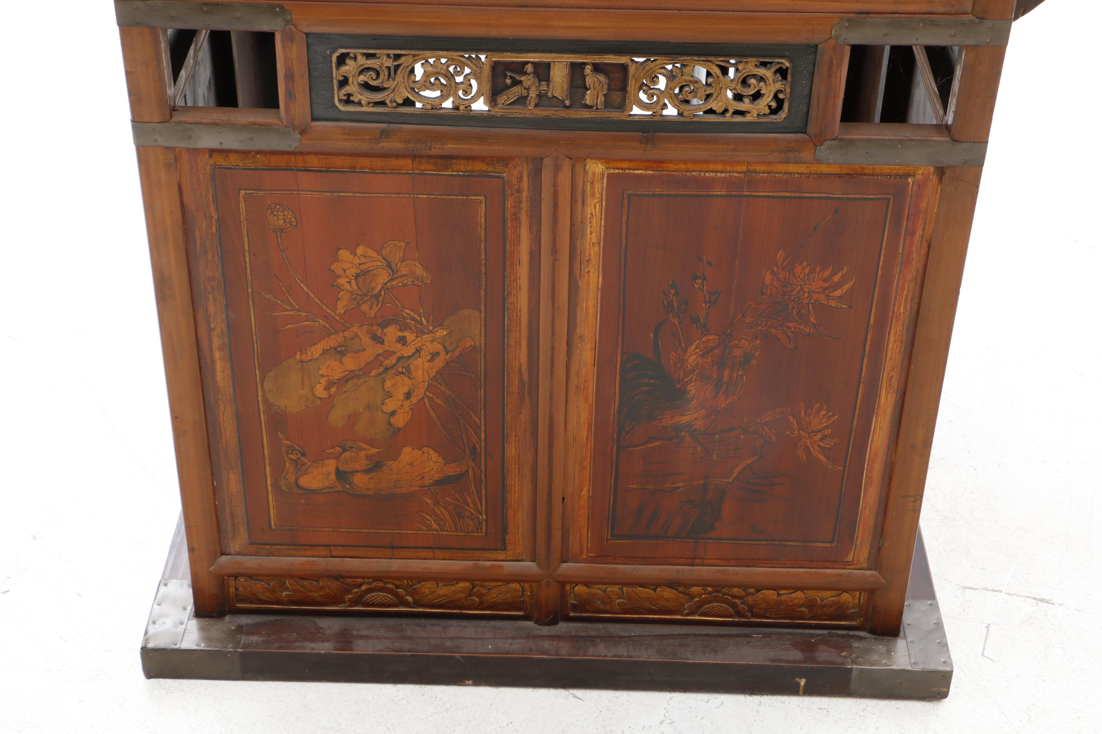 Chinese Painted and Carved Wood Bridal Sedan Chair, Qing Dynasty