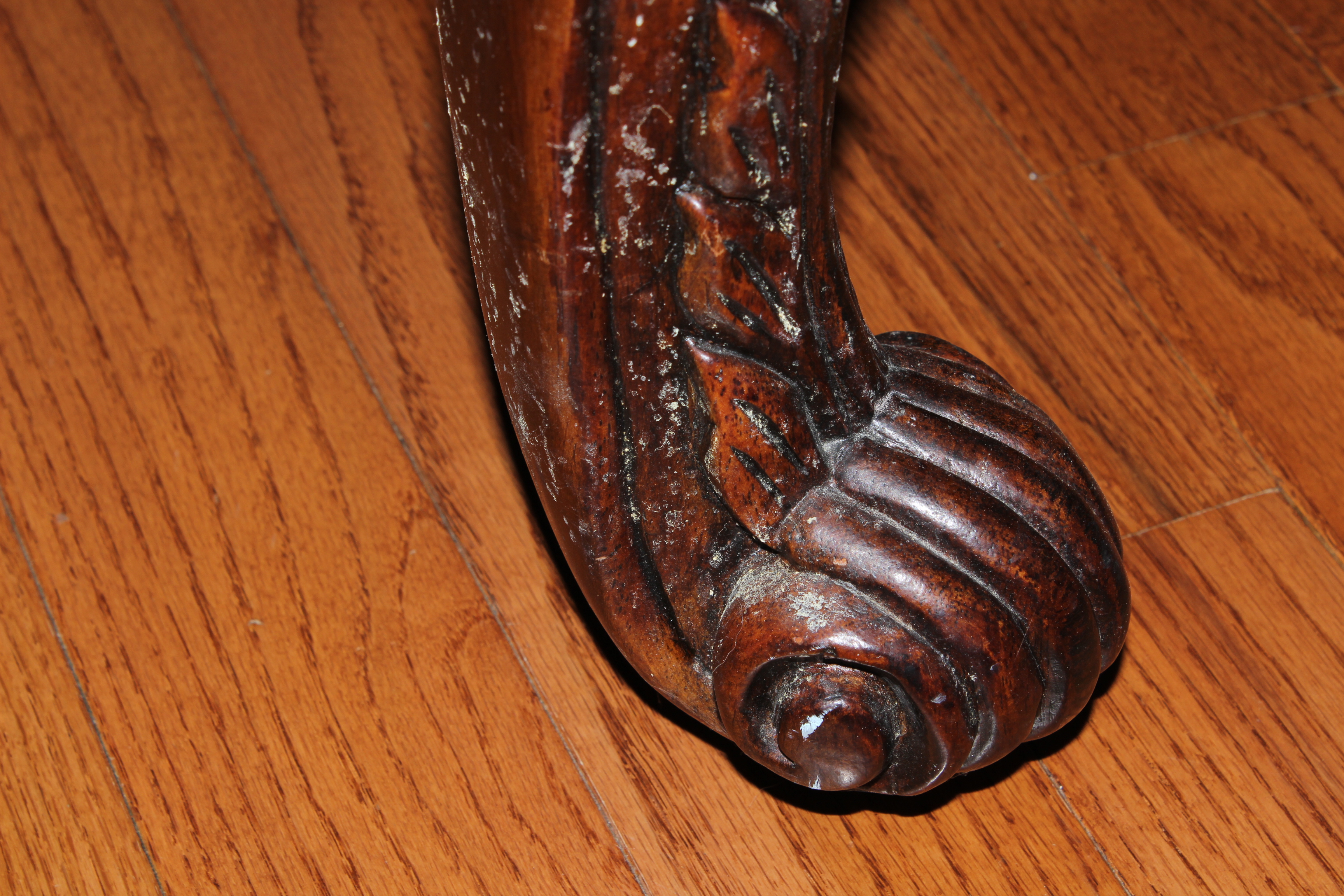 Chippendale Style Desk with Office Chair on Casters by Broyhill, 21st Century