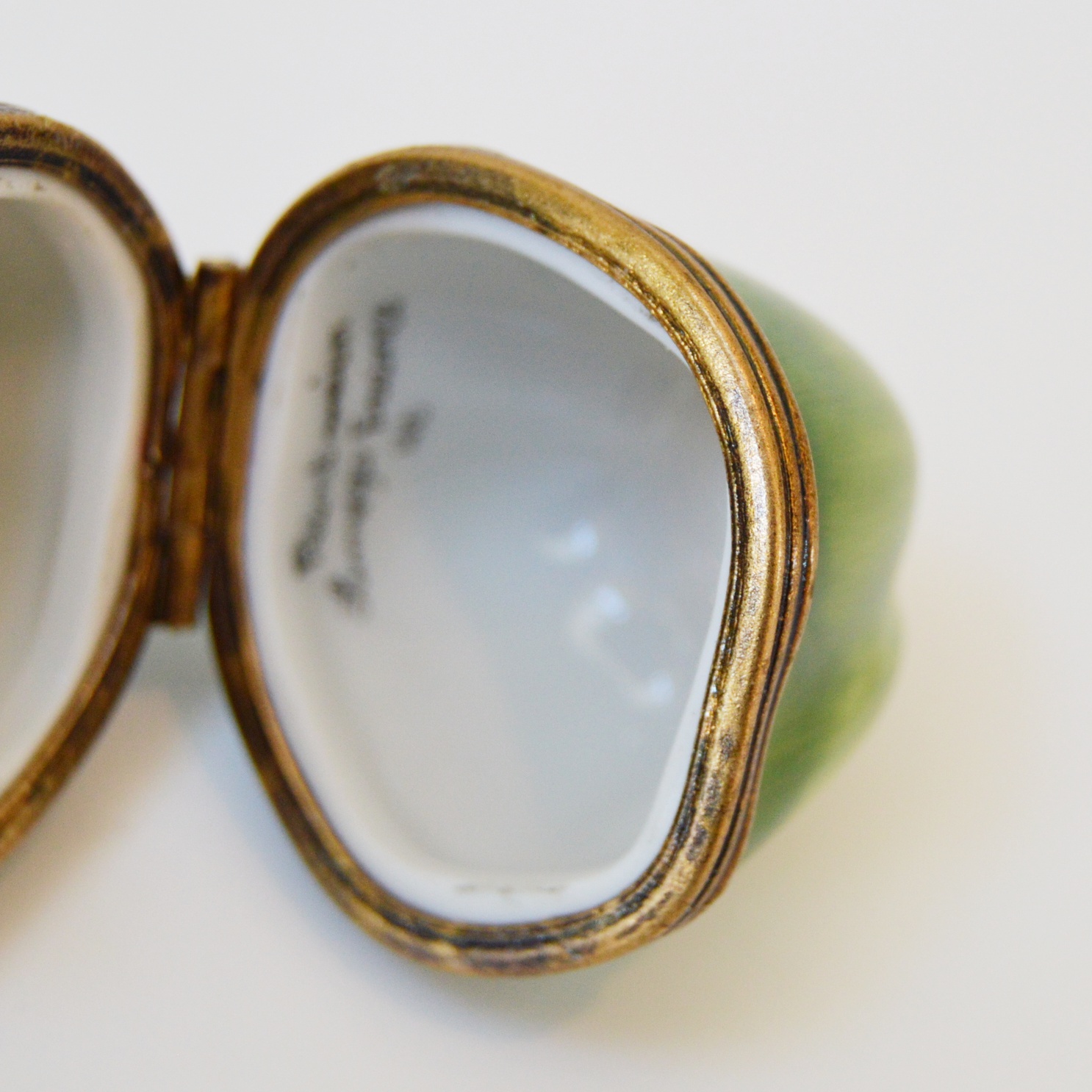 Limoges Peint Main Porcelain Trinket Boxes