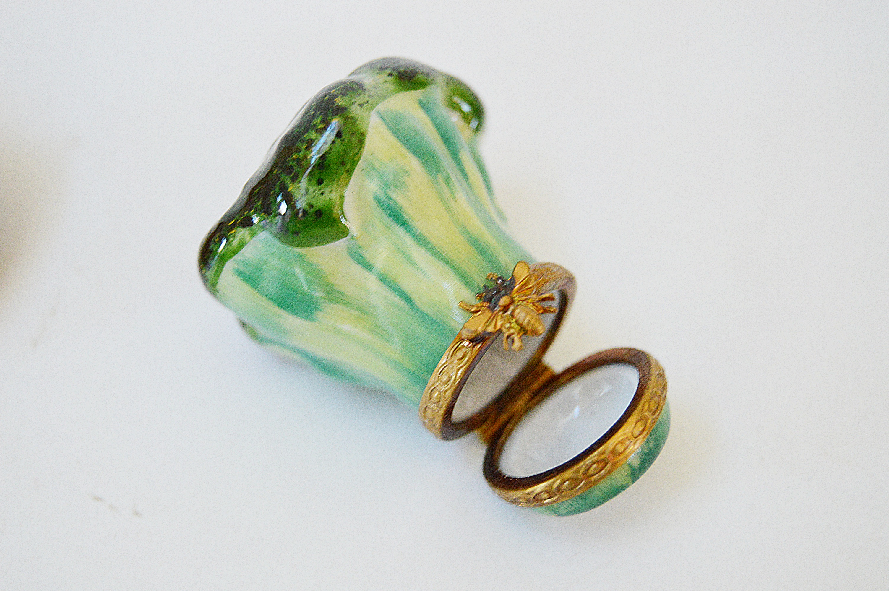 Limoges Peint Main Porcelain Trinket Boxes