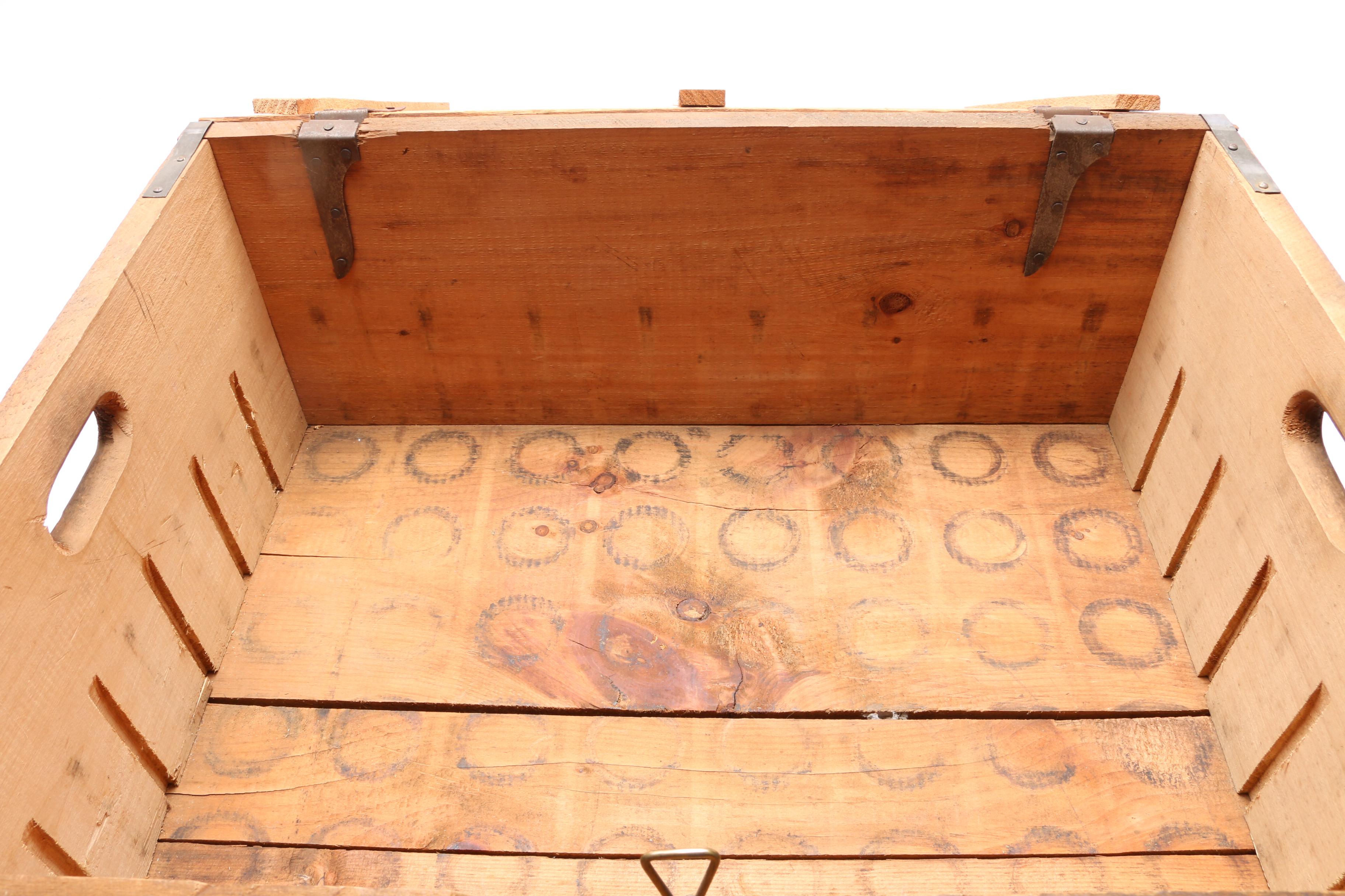 Pre-Prohibition Moerlein's Cincinnati Lager Beer 48 Bottle Crate