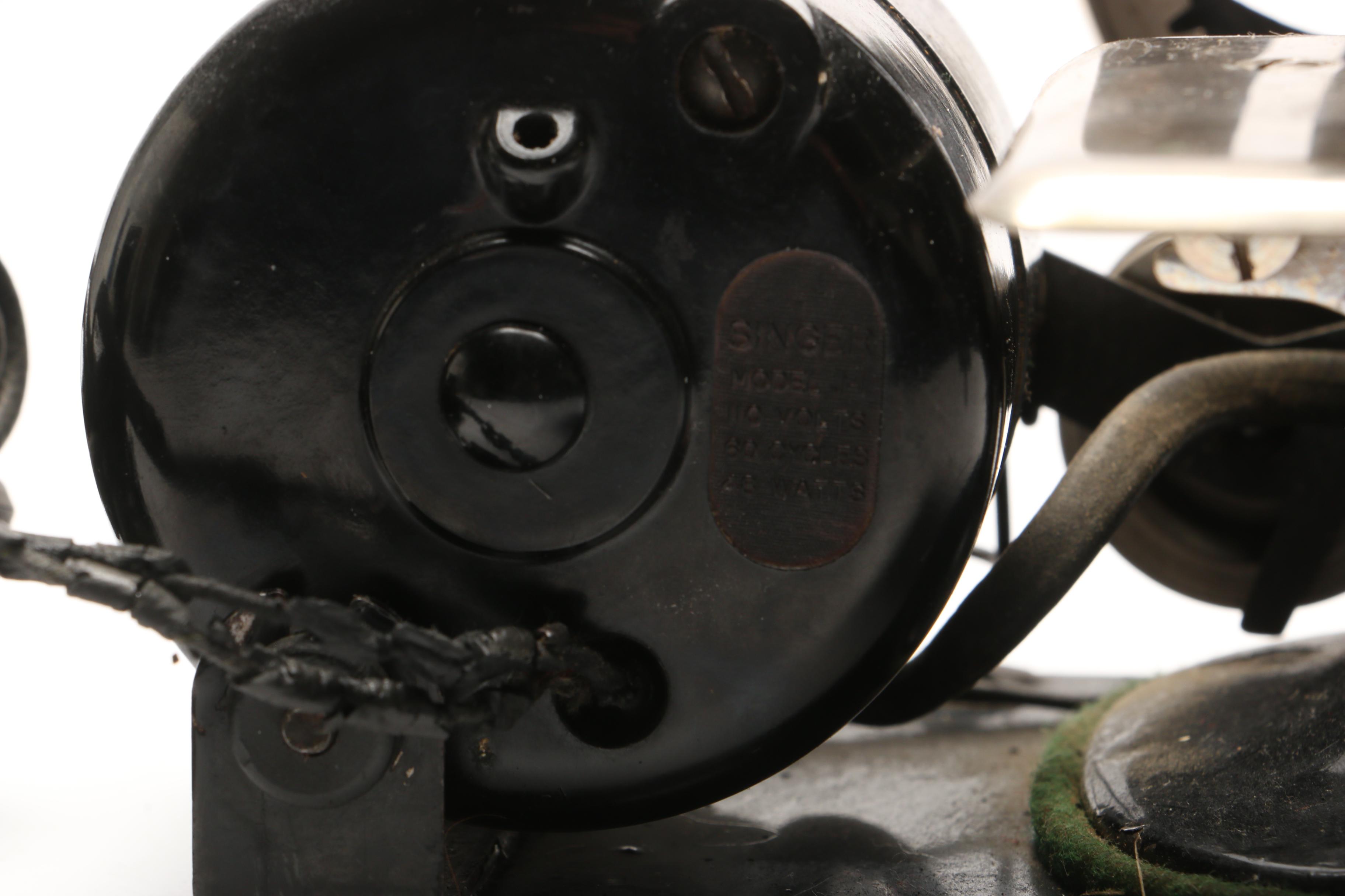 1930s-1940s Singer Child's Electric Mini Sewing Machine