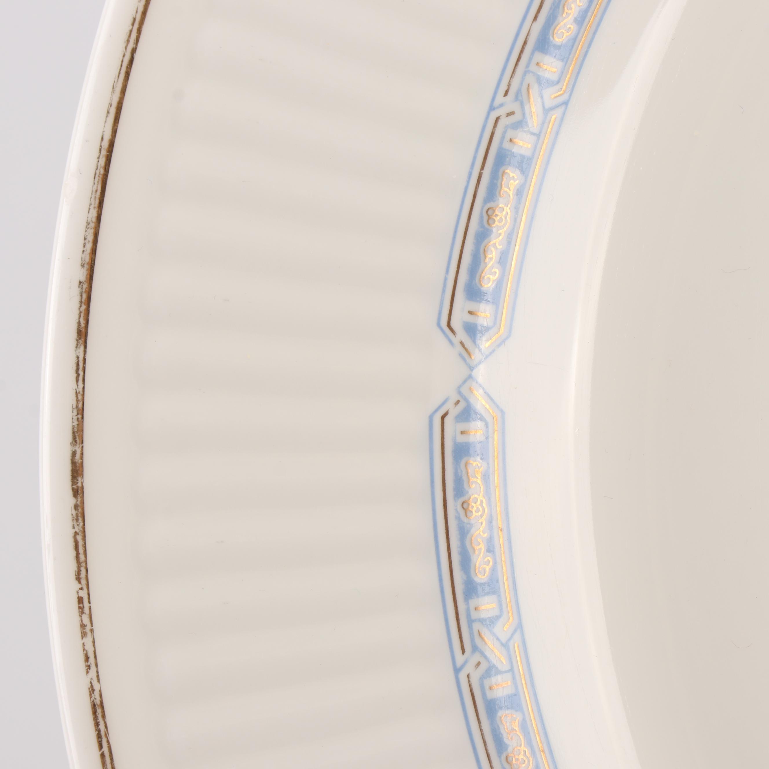 Wedgwood "Insignia" Metallised Bone China Dinnerware