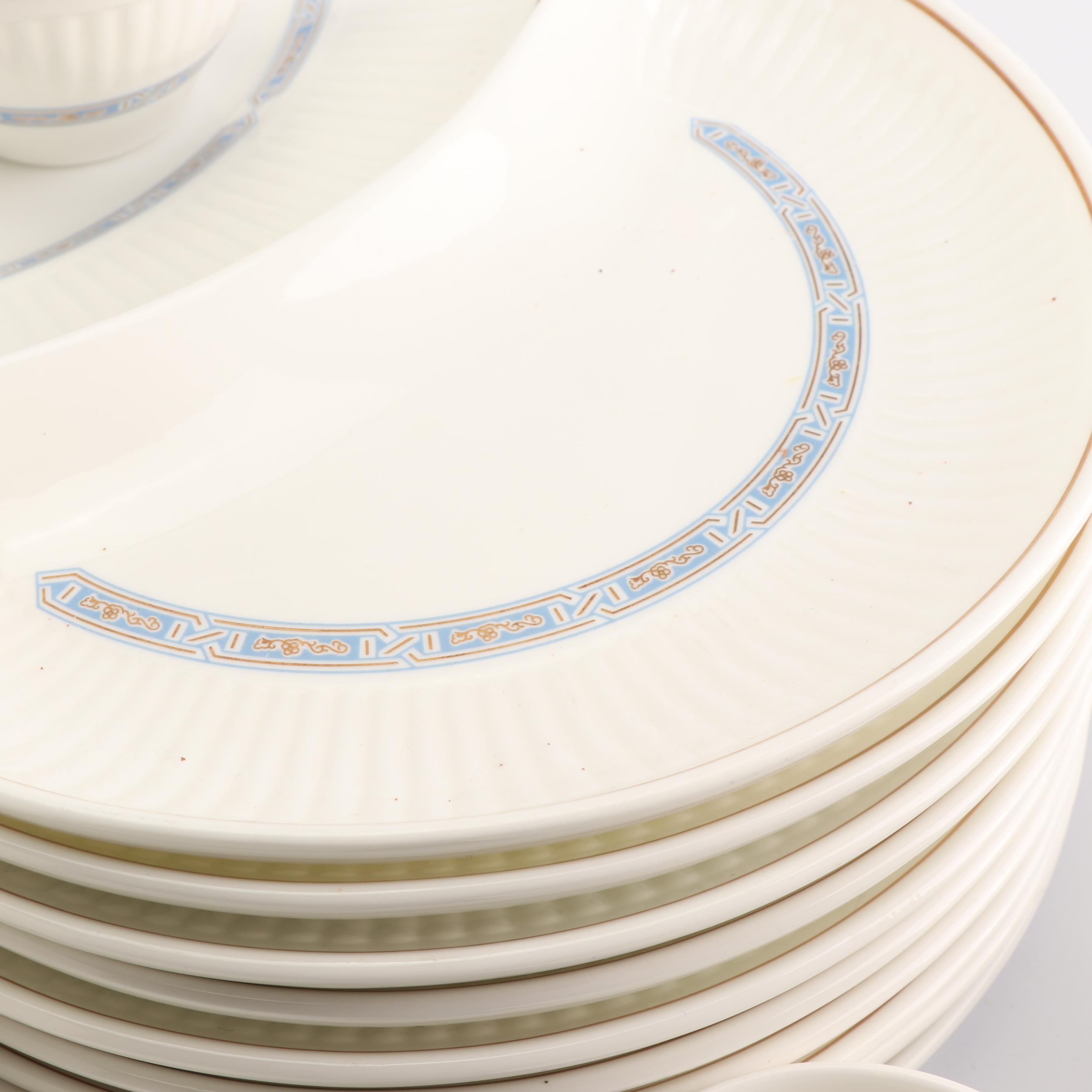 Wedgwood "Insignia" Metallised Bone China Dinnerware