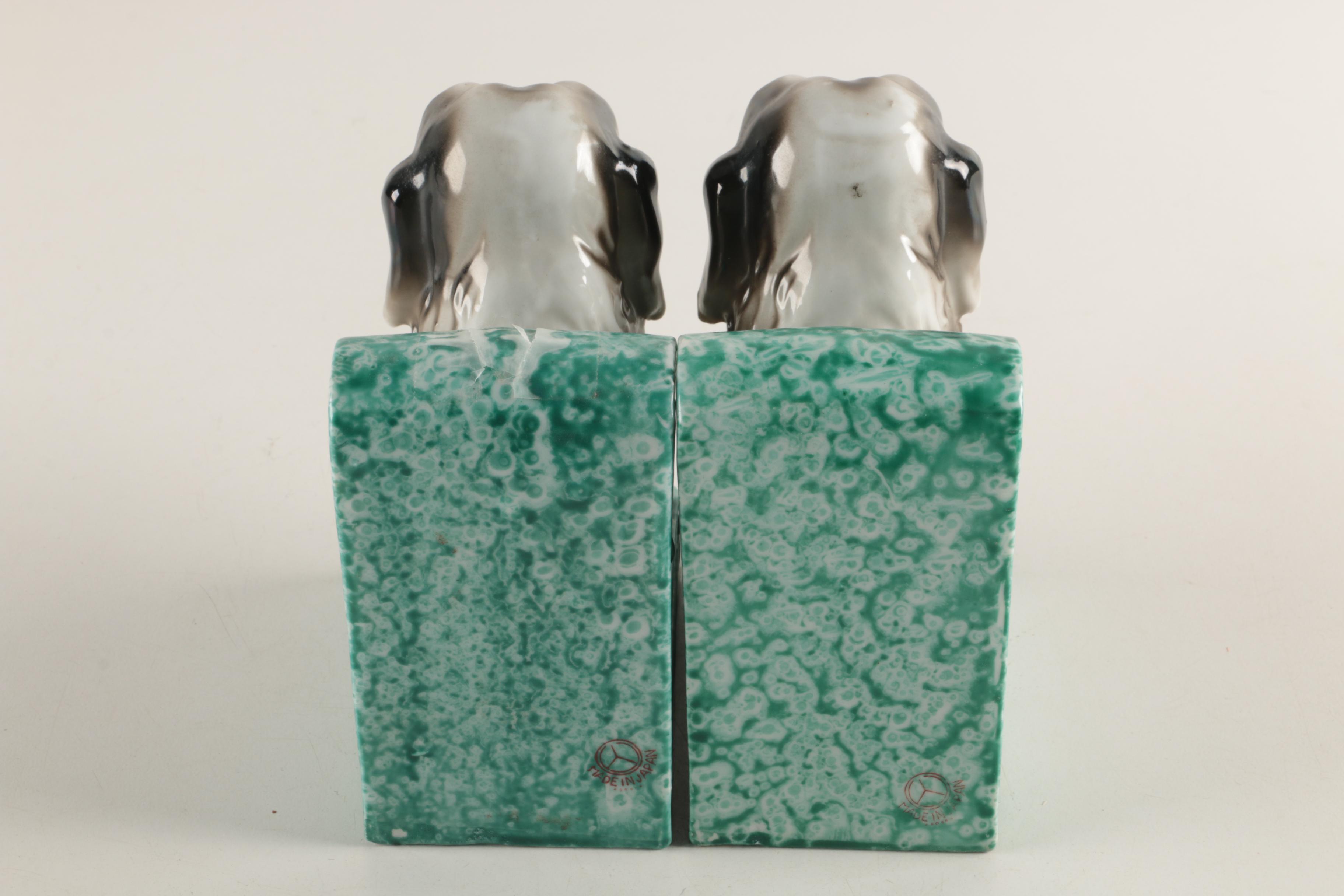 Maruyama Toki Yamashiro Ryuhei Japan Porcelain Pekingese Bookends, 1920s/1930s