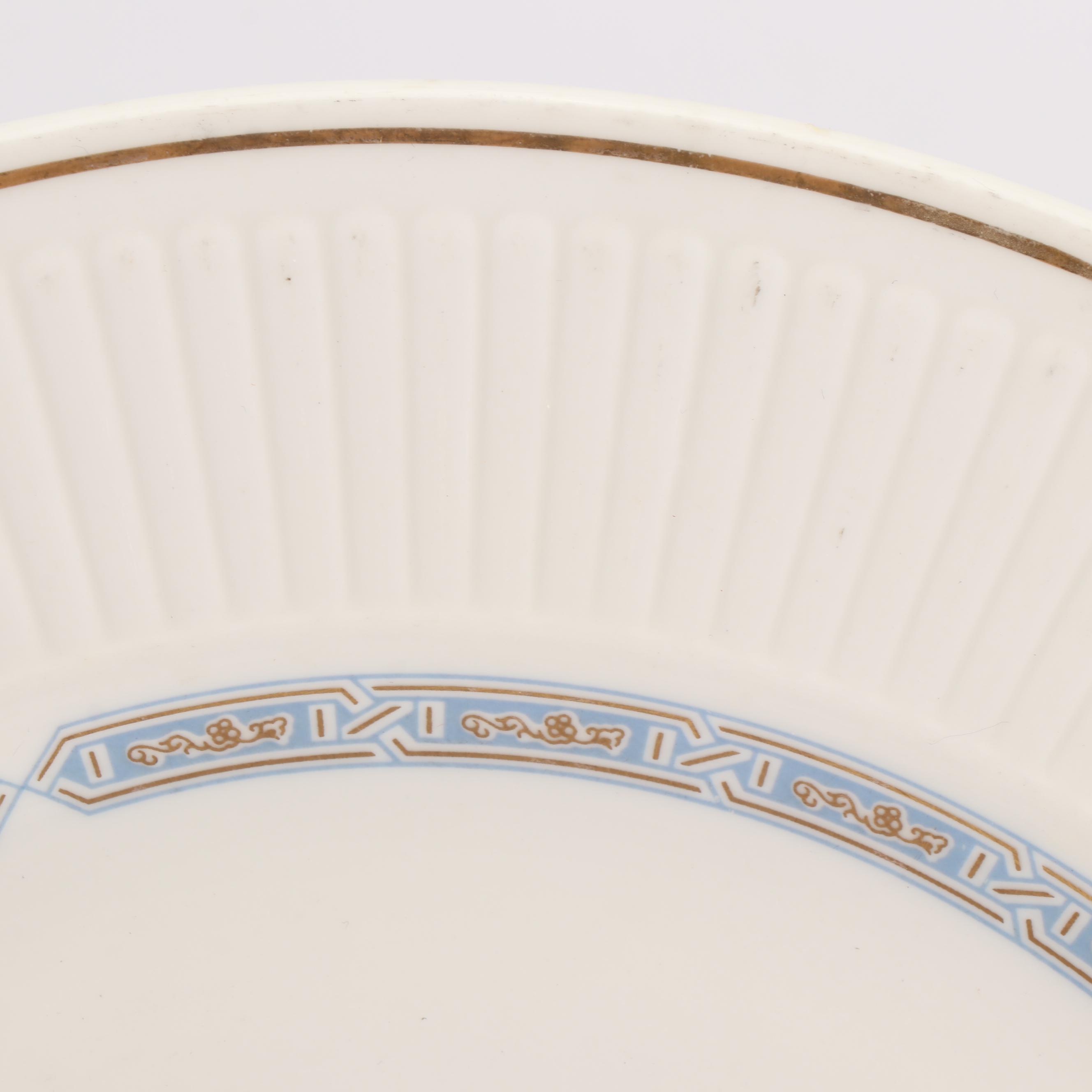 Wedgwood "Insignia" Metallised Bone China Dinnerware