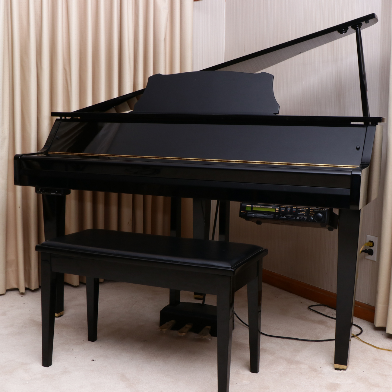 Yamaha GranTouch Disklavier Baby Grand Piano