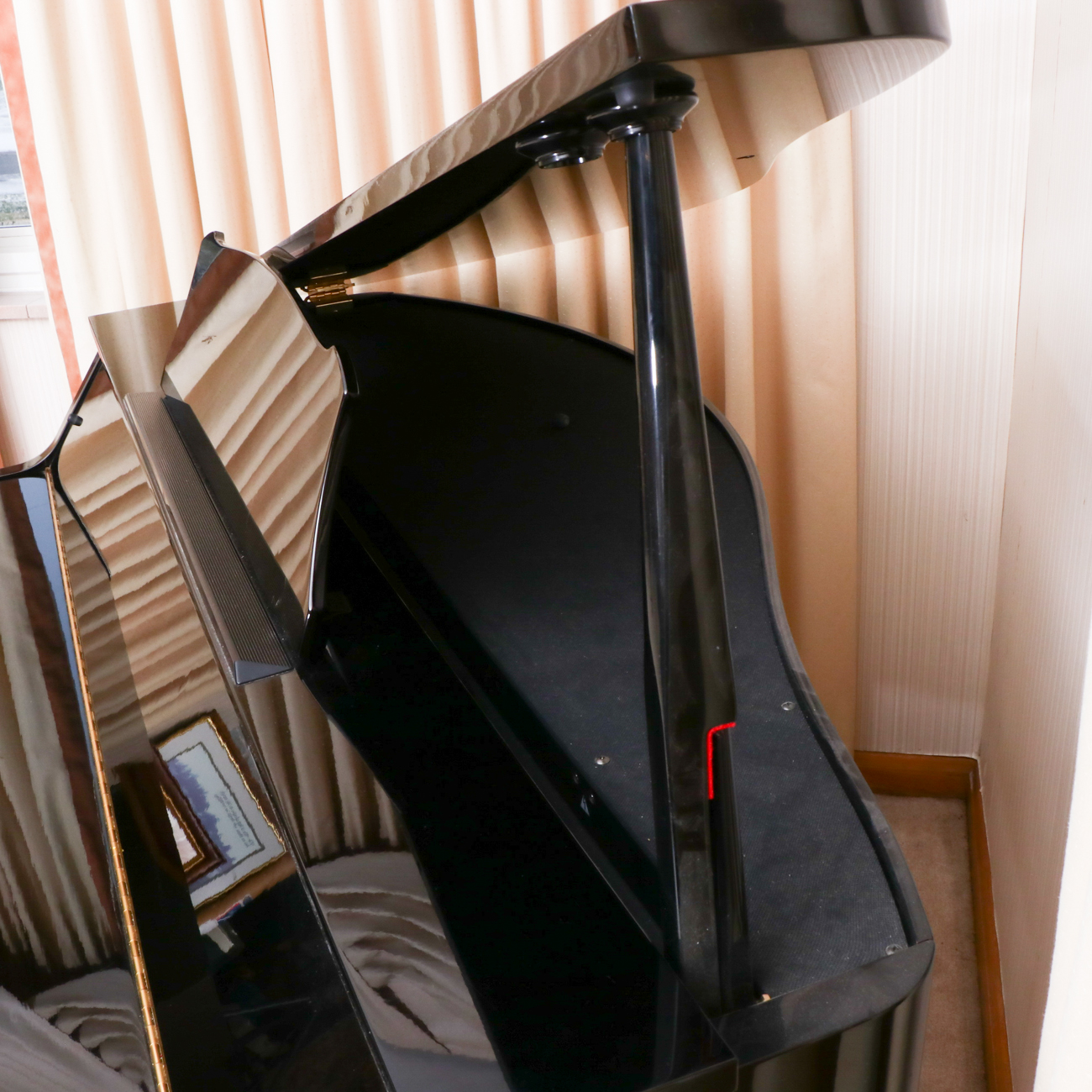 Yamaha GranTouch Disklavier Baby Grand Piano