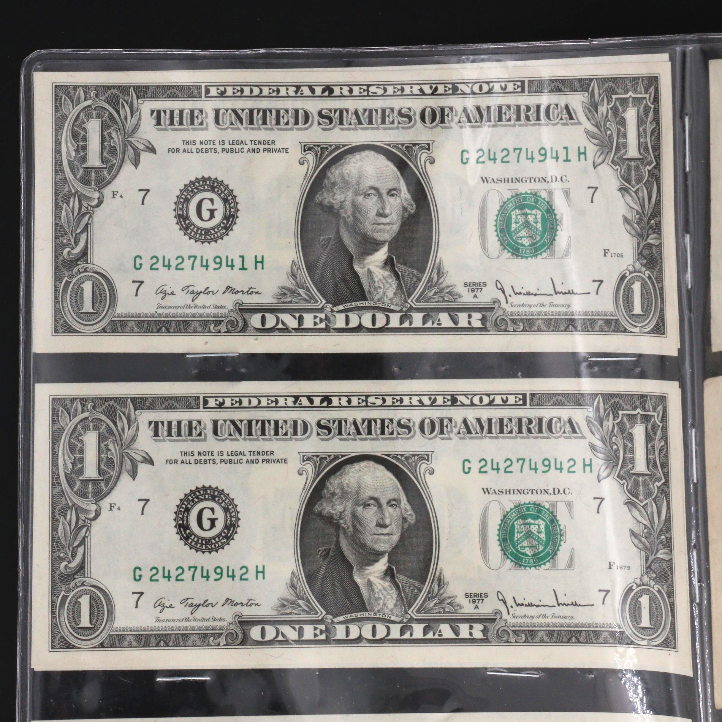 Group of 13 U.S. $1 Federal Reserve Notes Included Consecutive Serial Numbers