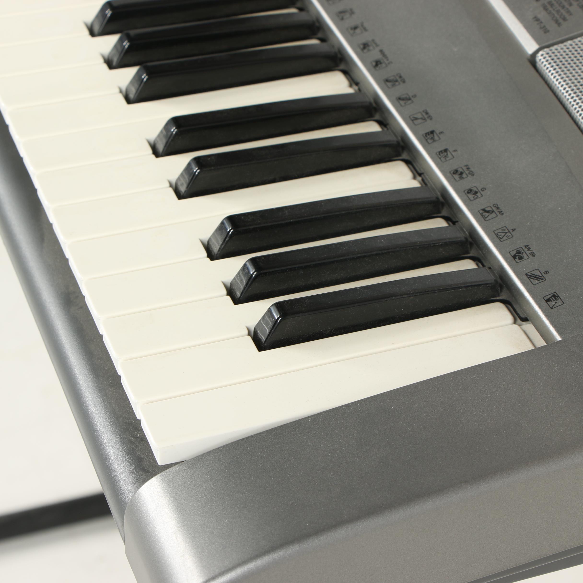 Yamaha Portatone YPT-310 Electric Keyboard and Stand