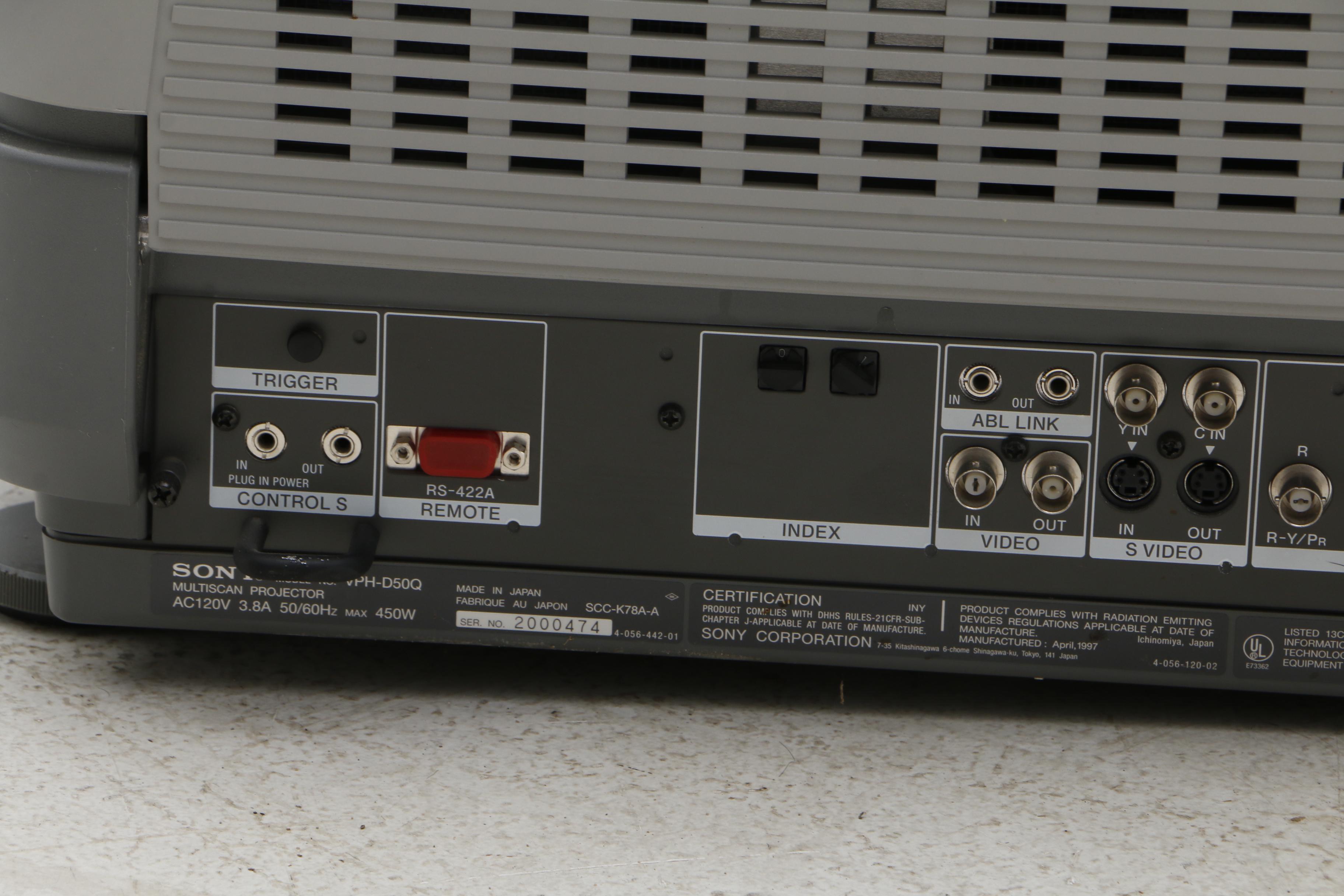 Sony Denon VPH-D50HTU CRT Multiscan Projector