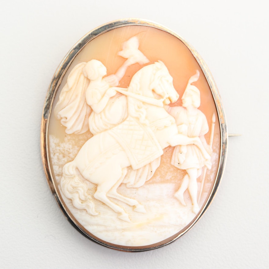 10K Yellow Gold and Carved Shell Cameo Brooch