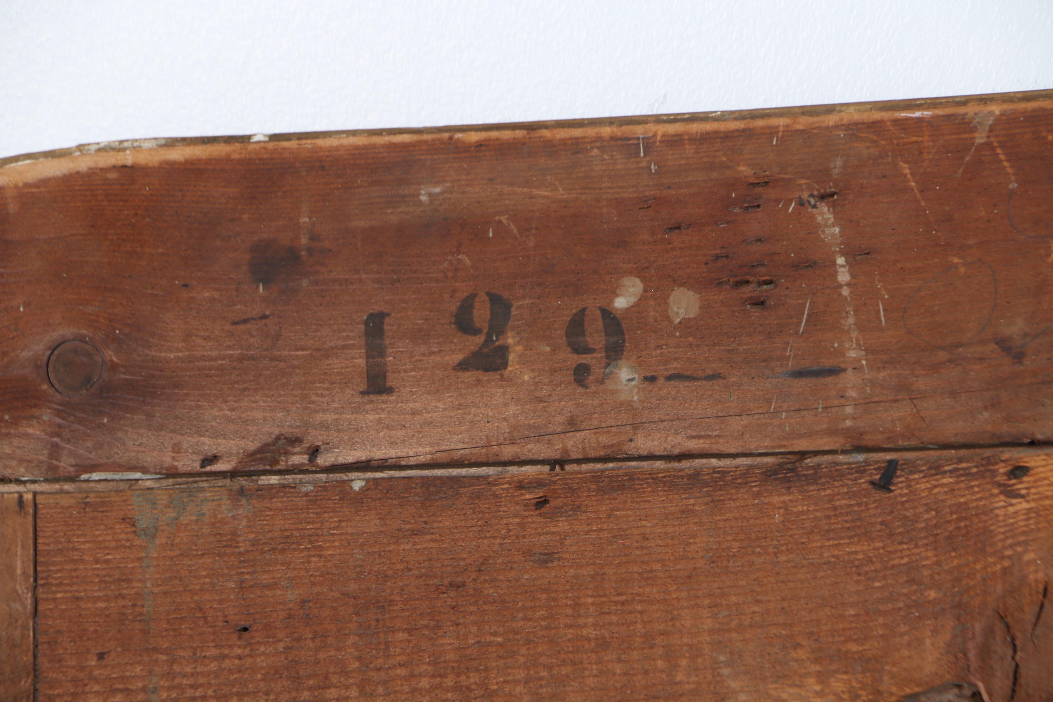 French Giltwood Overmantel Mirror by Alexandre Jeune à Paris, Circa 1870