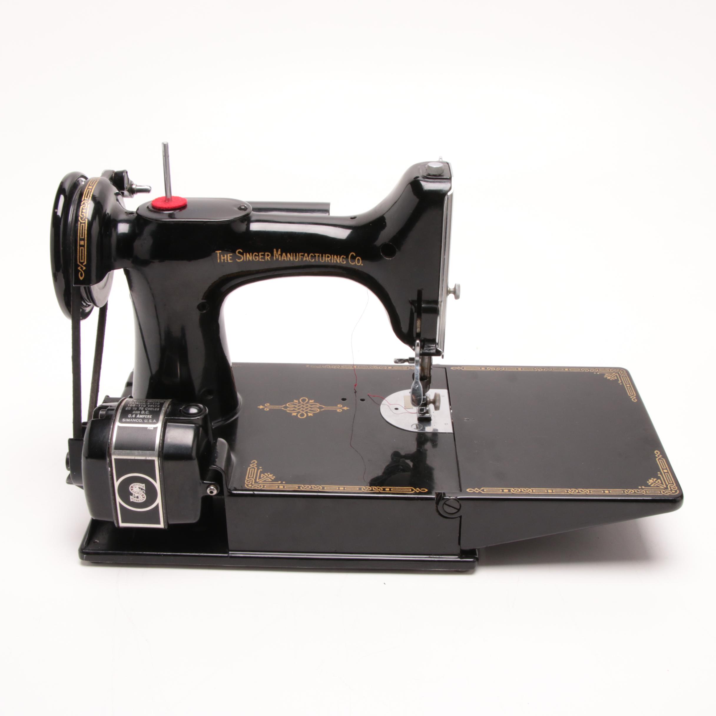 1947 Featherweight Singer Sewing Machine Model 221 with Case and Accessories