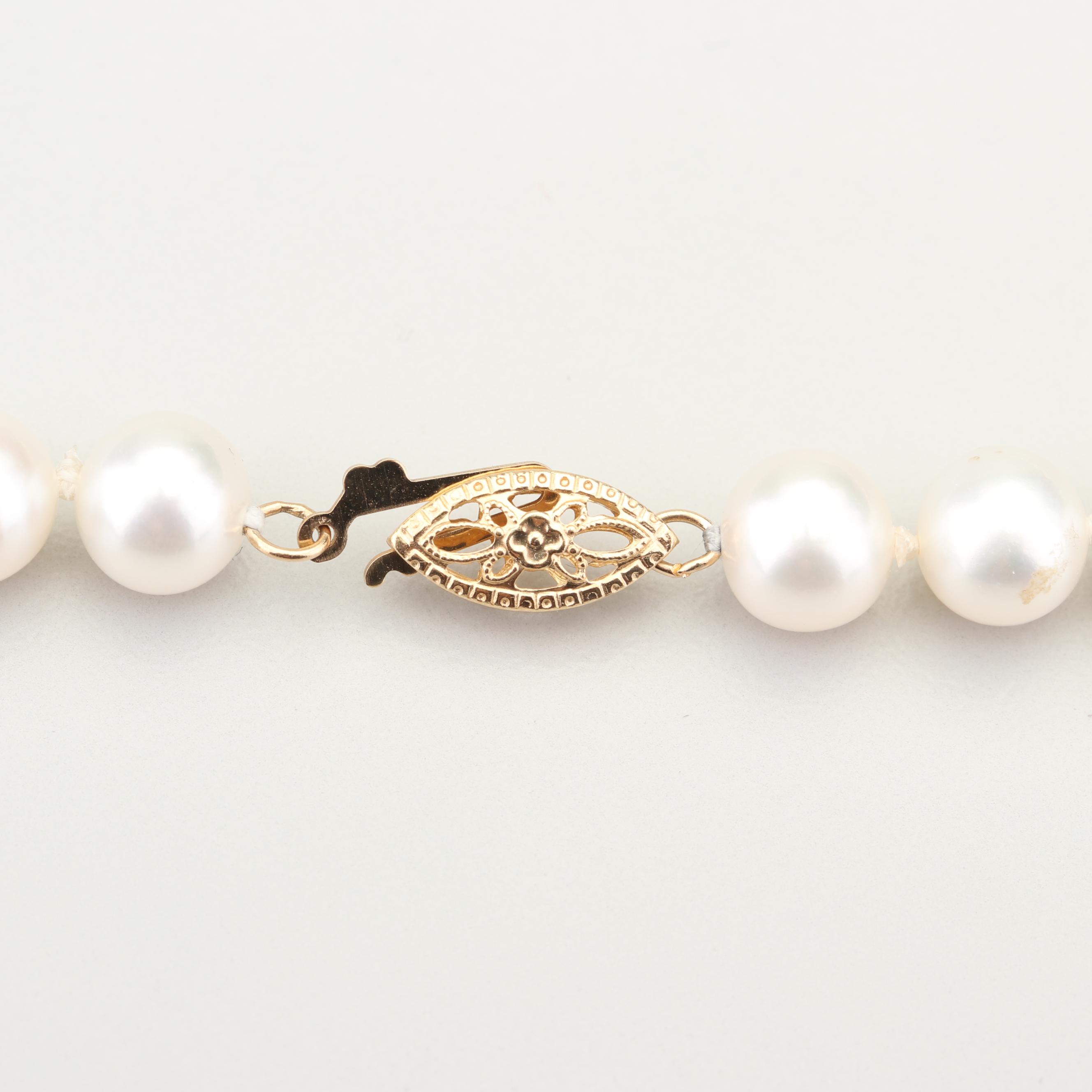 Freshwater Pearl Necklace with Enameled Pendant and 14K Yellow Gold Clasp