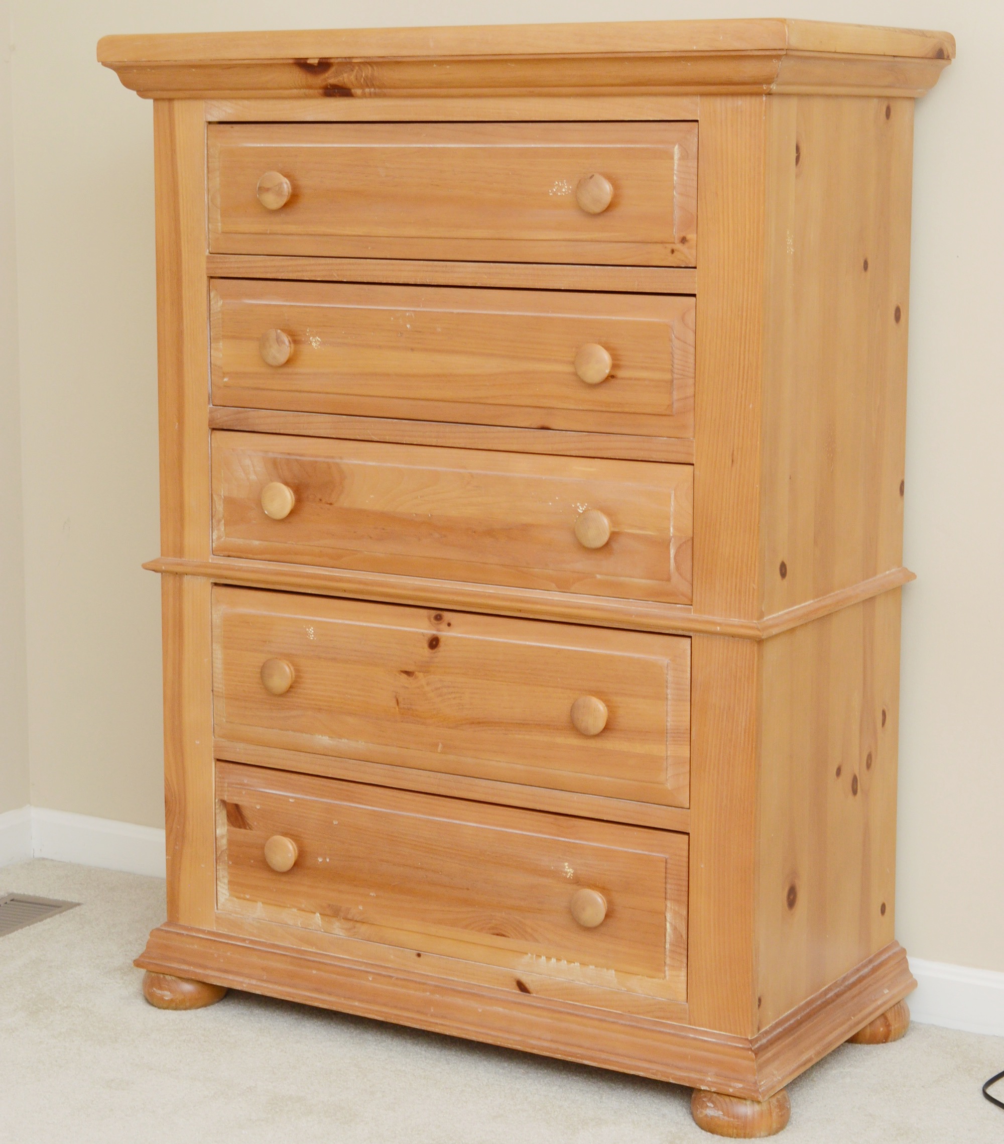 Broyhill Pine Dresser