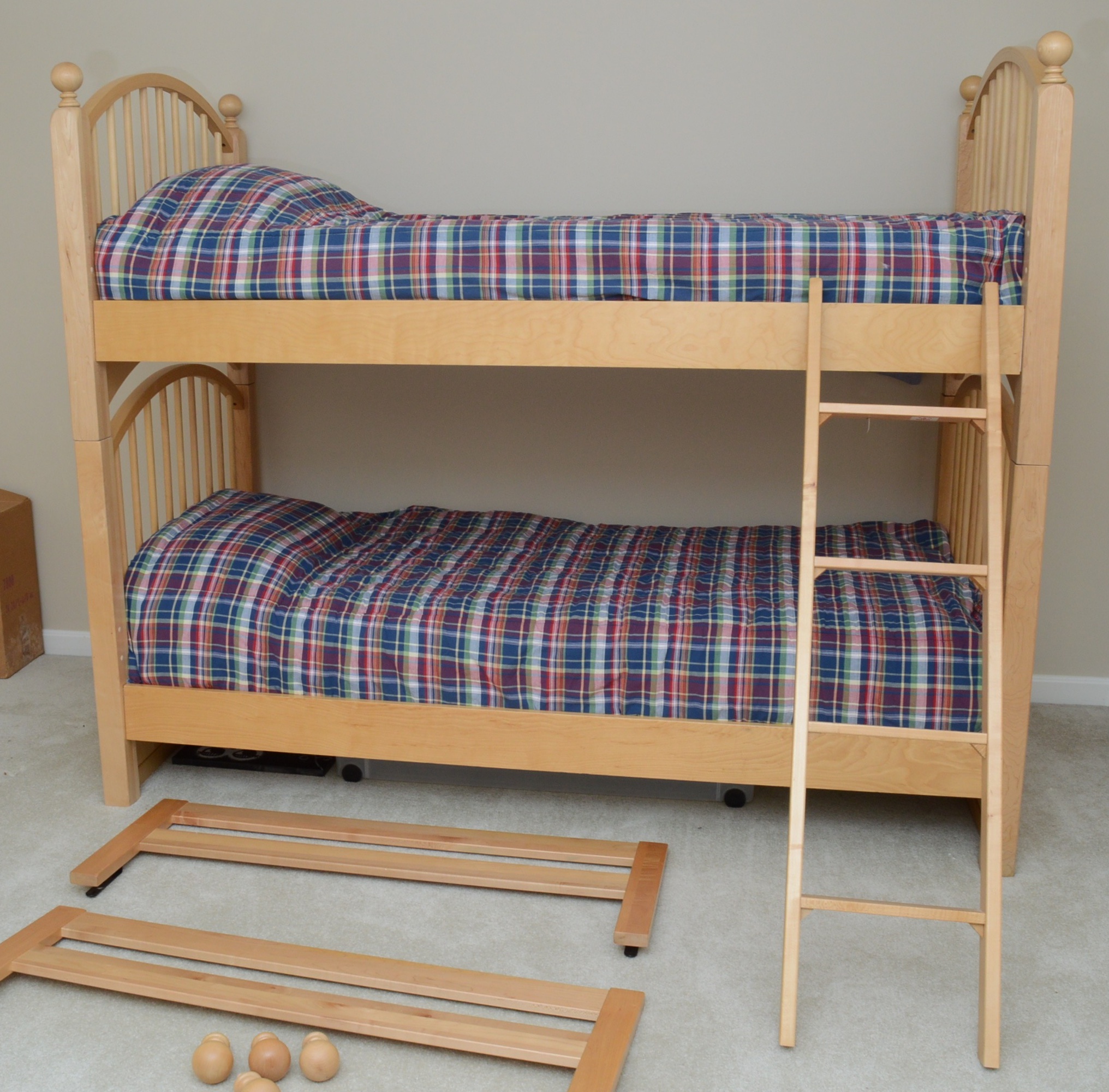 Stanley Furniture "Young America" Bunkbed