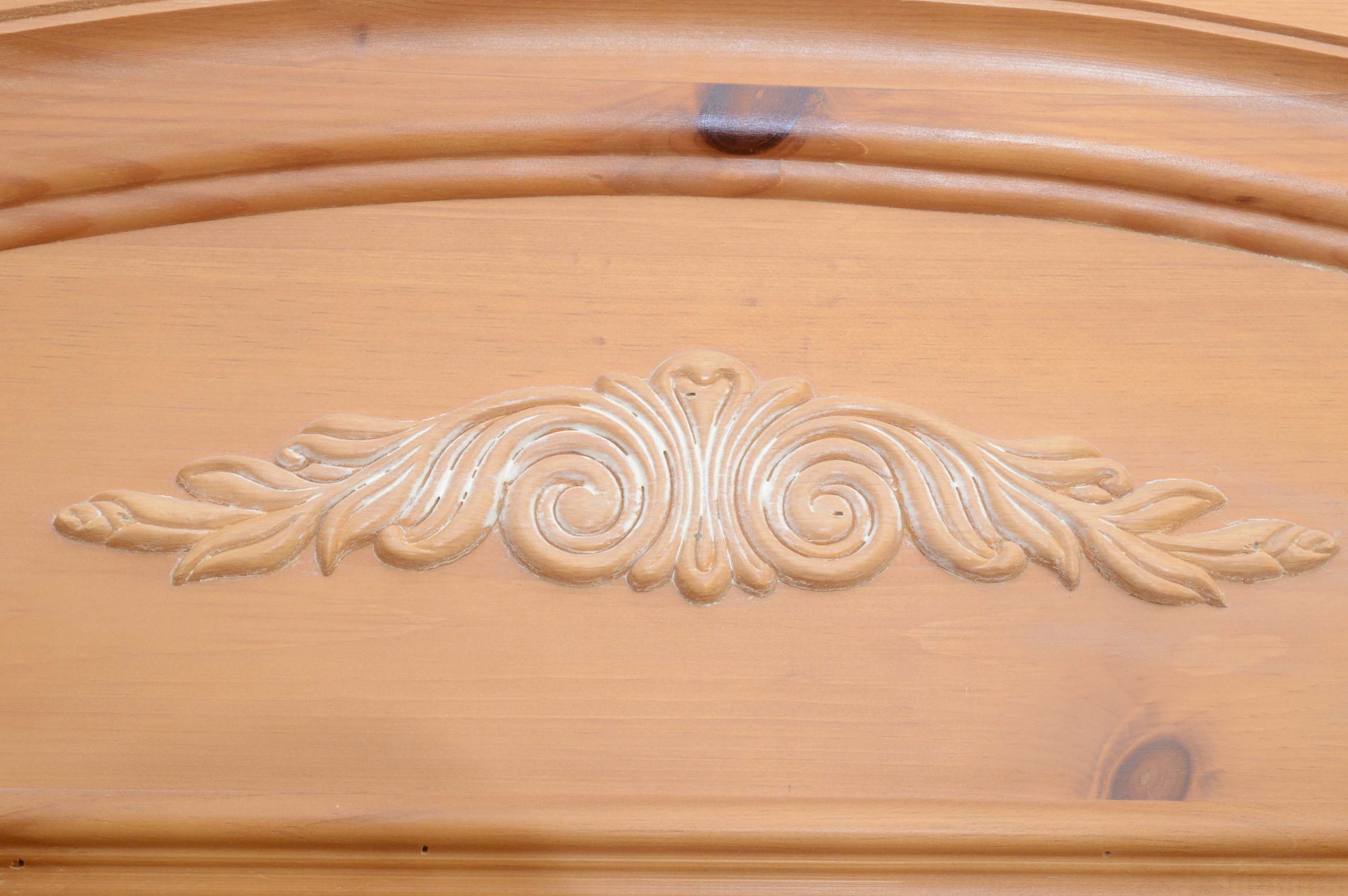 Broyhill "Fontana" Pine Dresser with Mirror