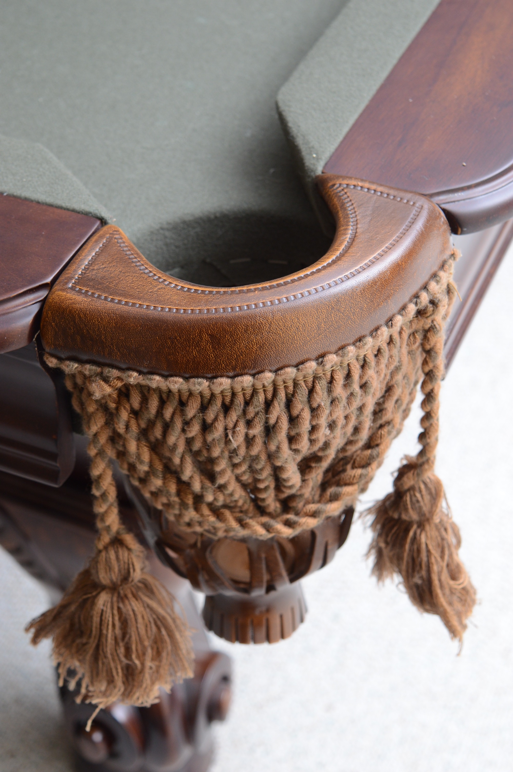 Beringer Slate Top Pool Table  with Accessories