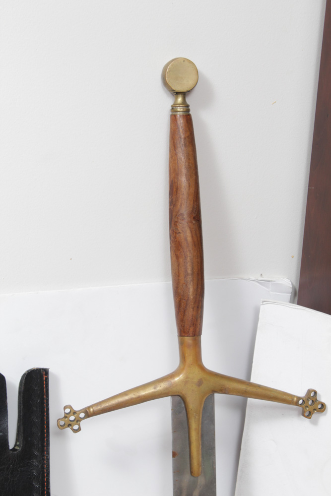 Medieval Scottish Claymore Replica Sword