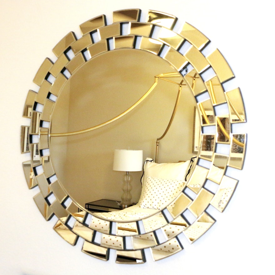 Round Chain Link Pattern Wall Mirror