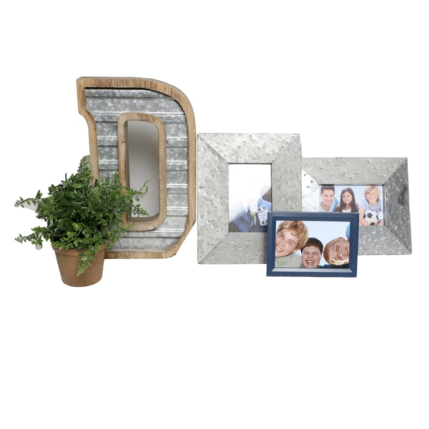 Tabletop Picture Frames and Other Decor