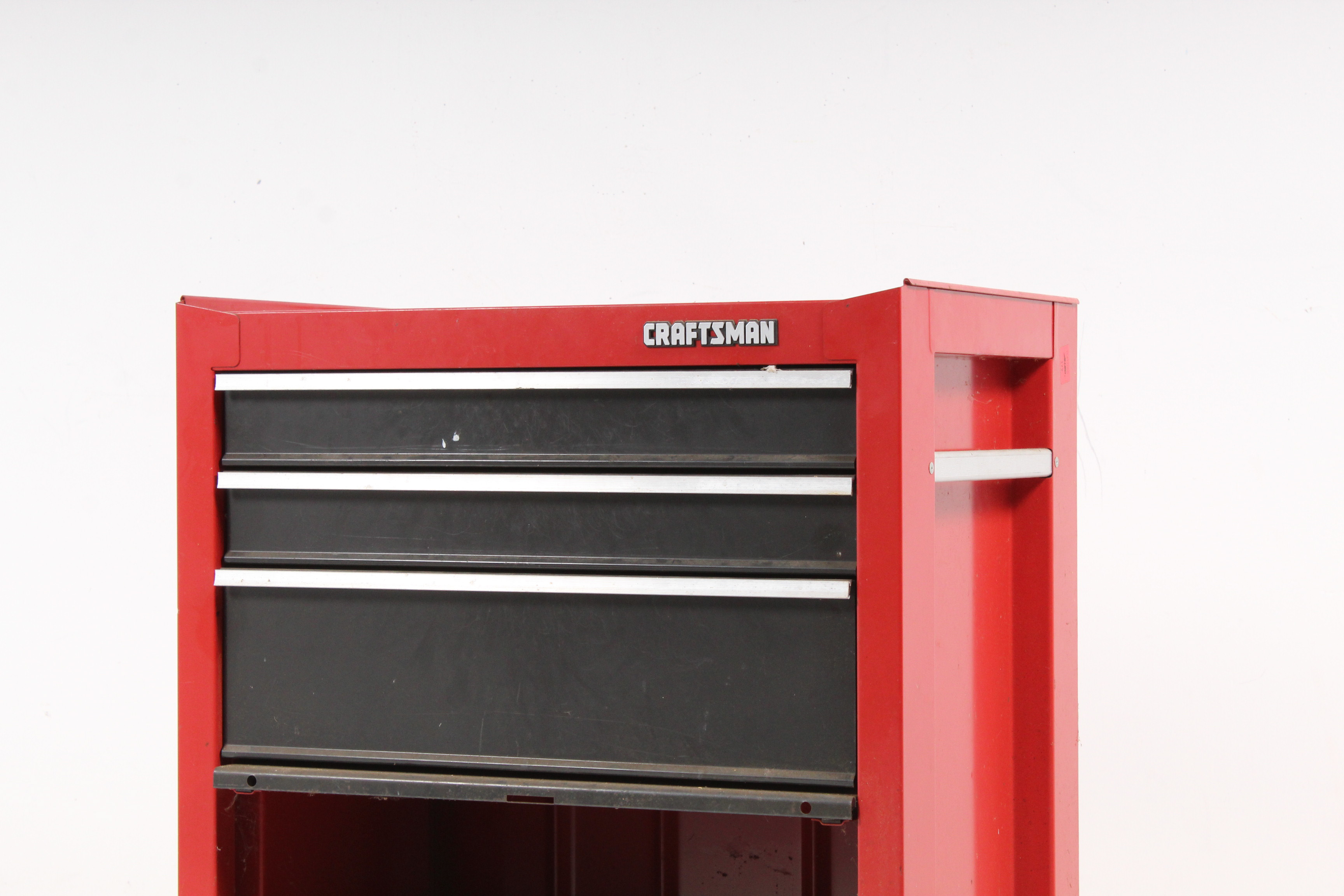 Craftsman Rolling Tool Chest With Tools