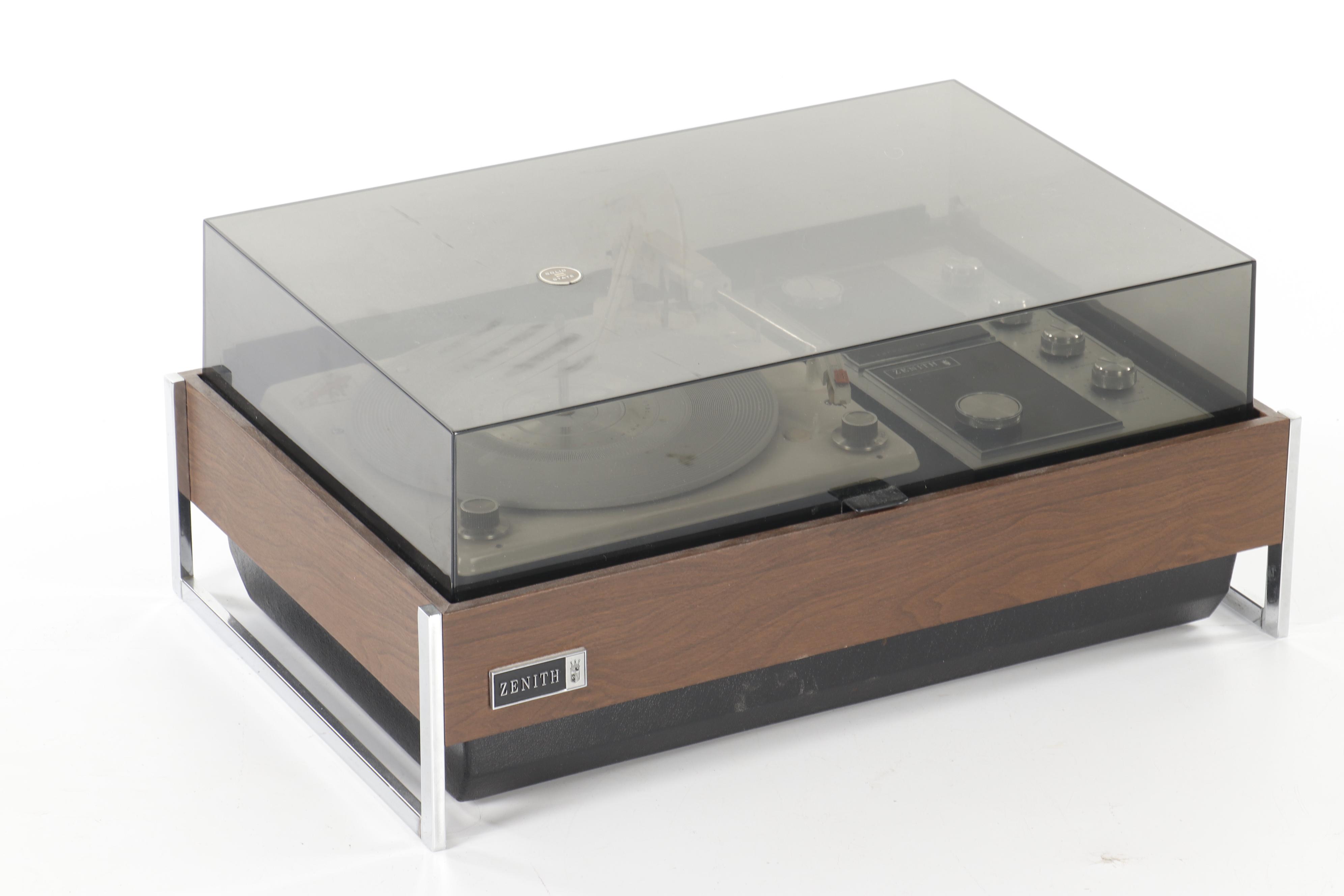 Zenith B595 Solid State Circle of Sound Phonograph and Tuner with Speakers