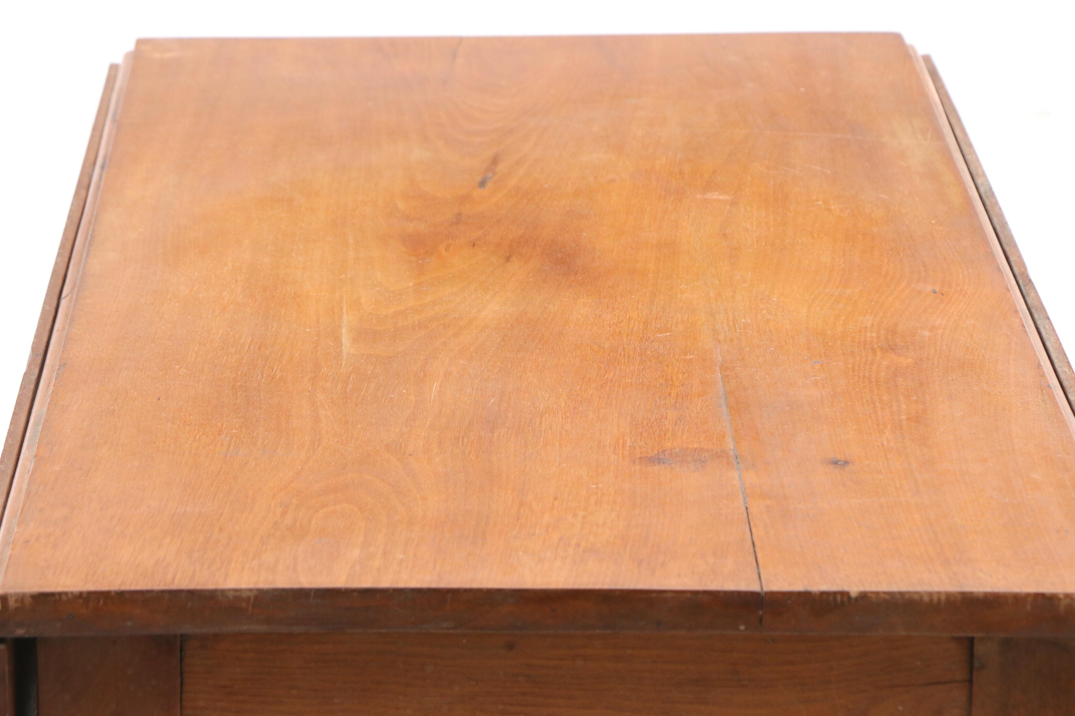 Walnut Gate-Leg Table