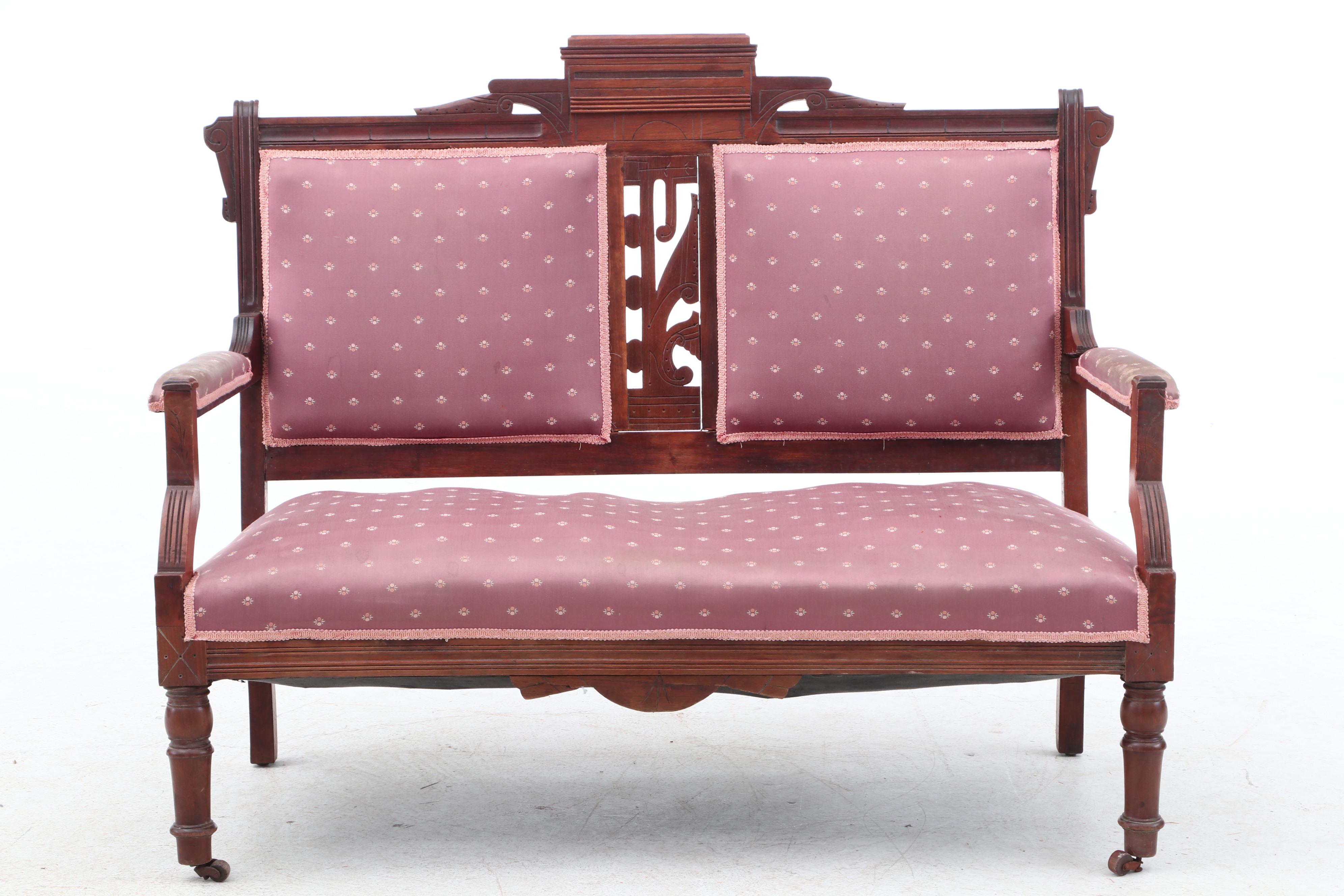 Victorian Settee and Armchair in Walnut