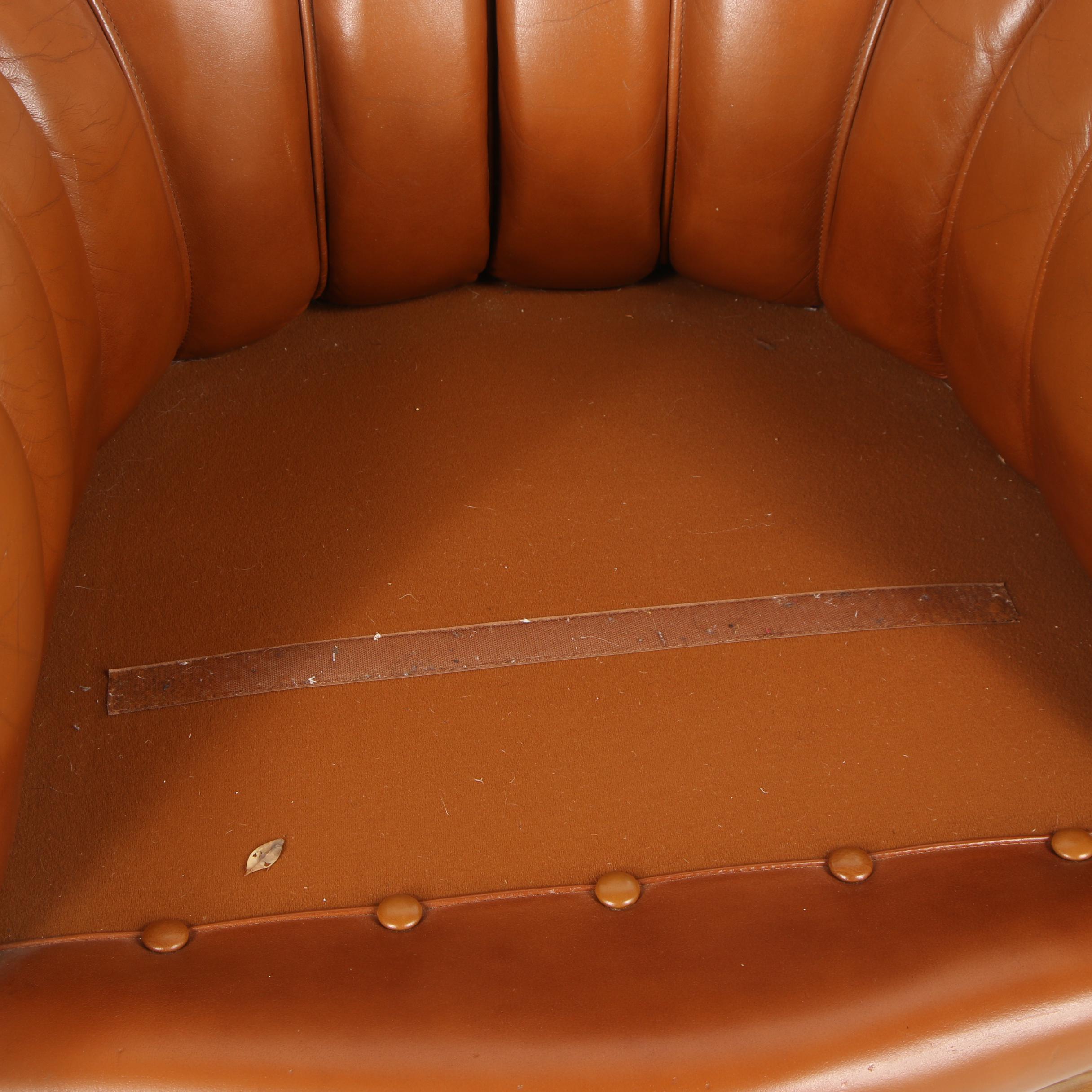 Louis XV Style Button-Tufted Faux Leather Upholstered Armchair, Late 20th C.