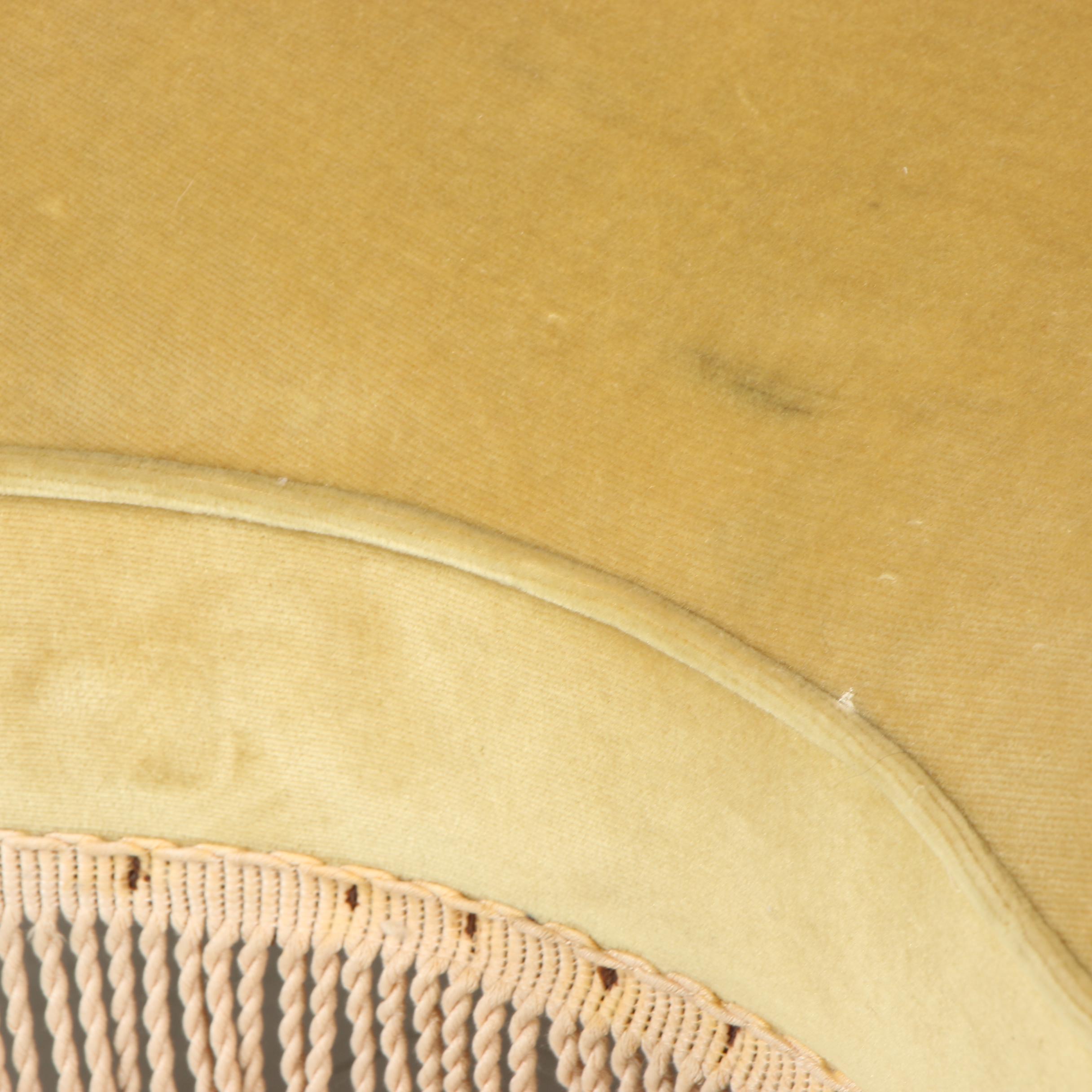 Victorian Style Velvet Upholstered Kidney Shaped Settee, 20th Century