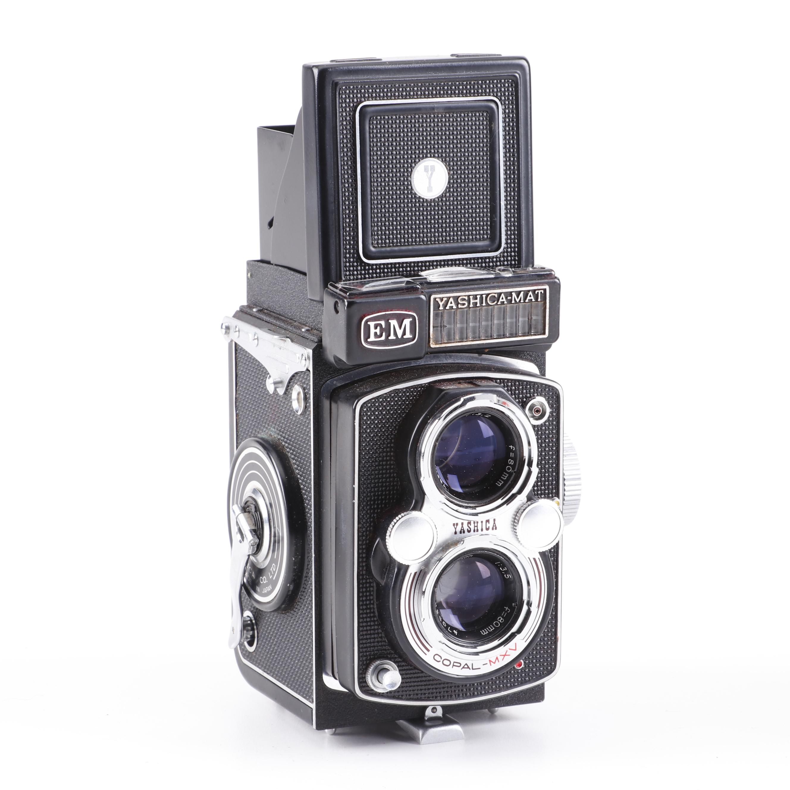 Yashica-Mat EM Twin Lens Reflex Crank Advance Camera in Case, 1960s