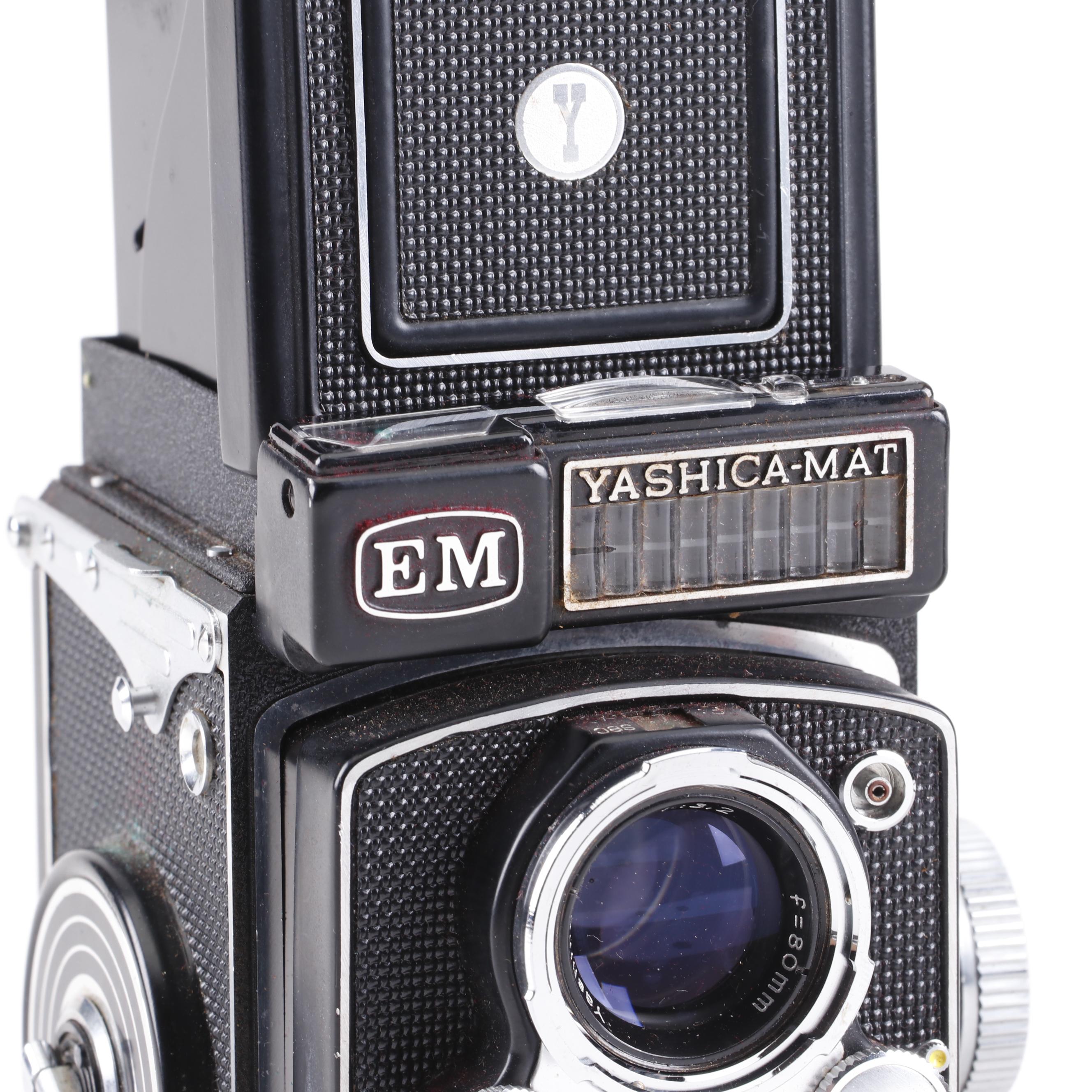 Yashica-Mat EM Twin Lens Reflex Crank Advance Camera in Case, 1960s