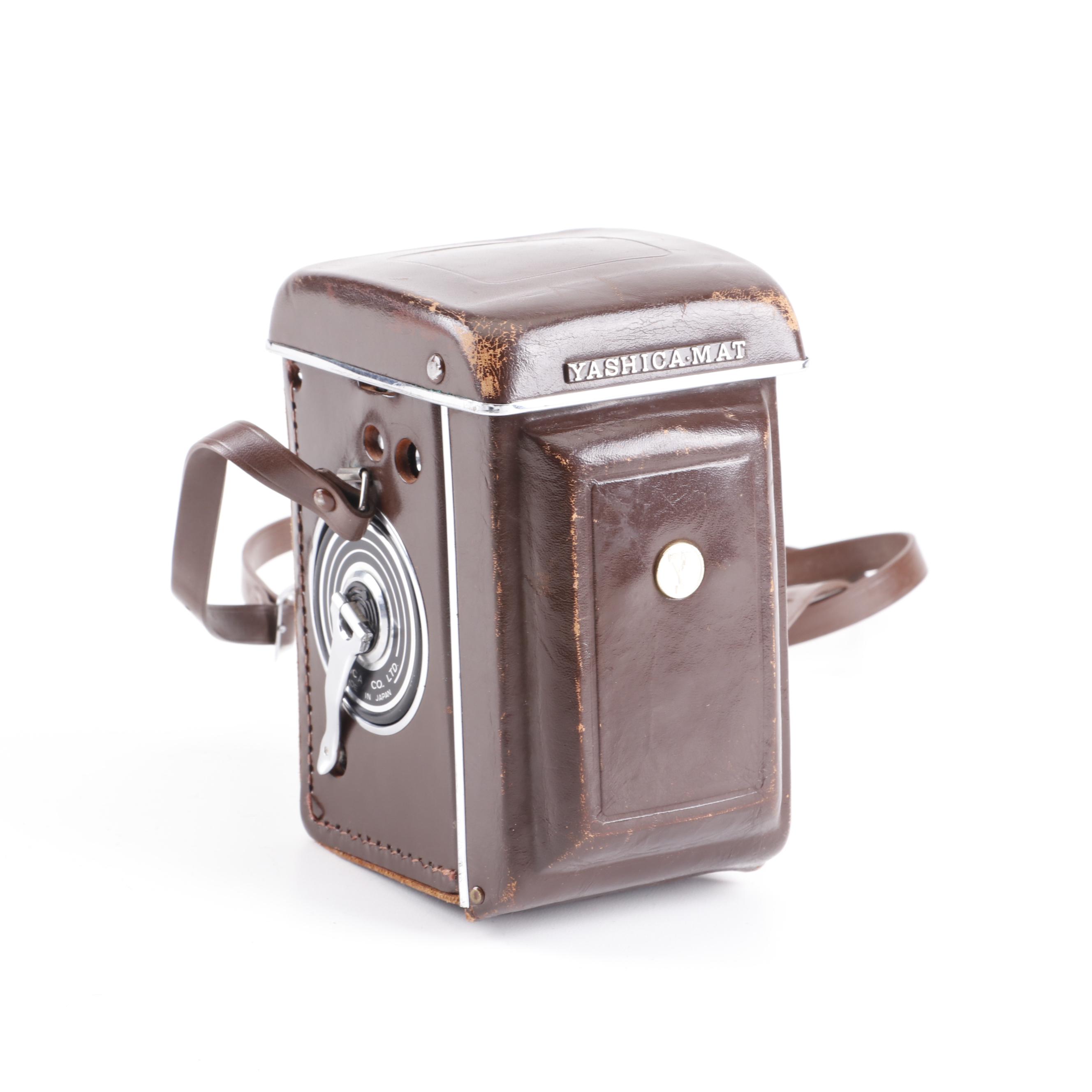 Yashica-Mat EM Twin Lens Reflex Crank Advance Camera in Case, 1960s