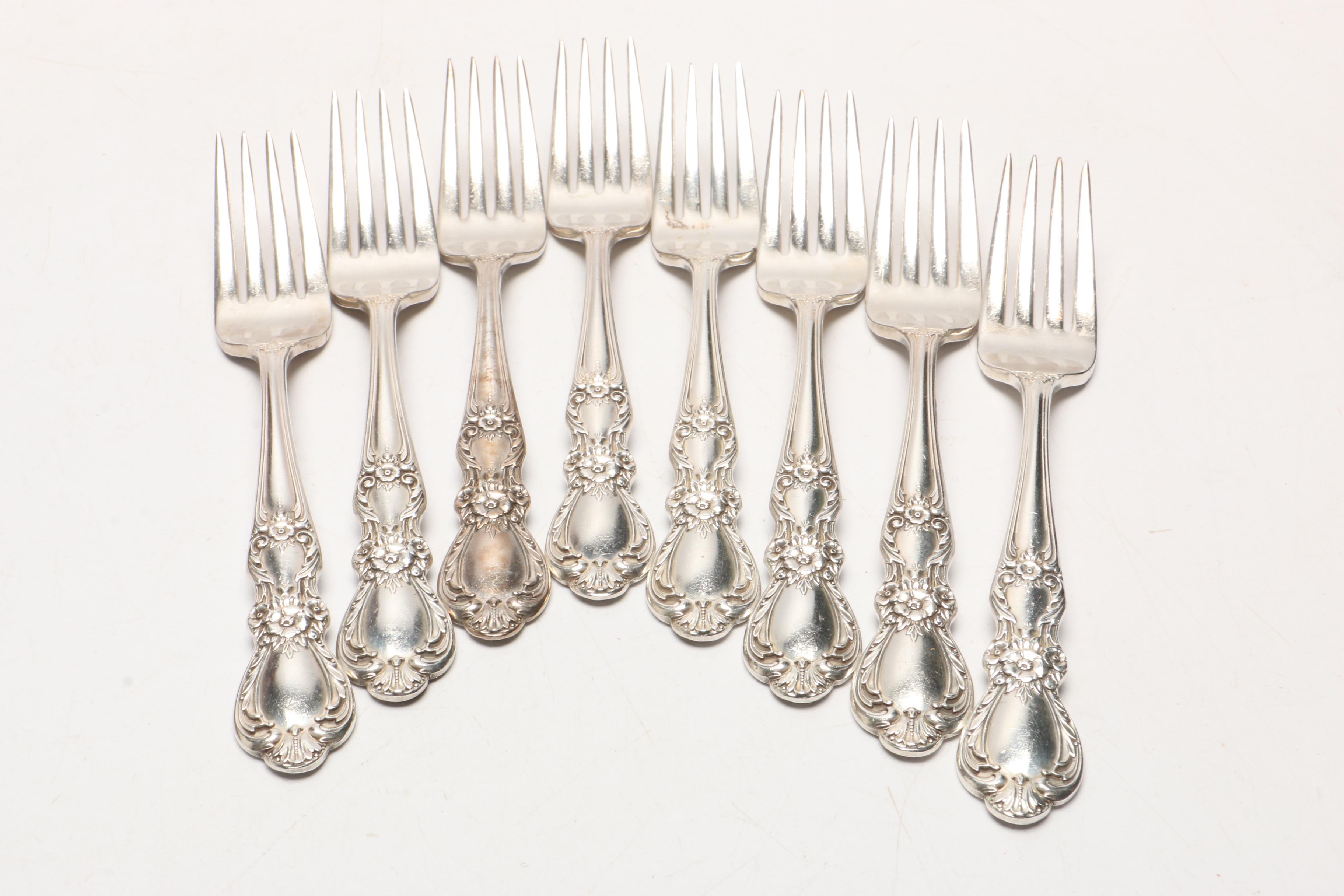 1847 Rogers Bros "Heritage" Silver Plate Flatware Set