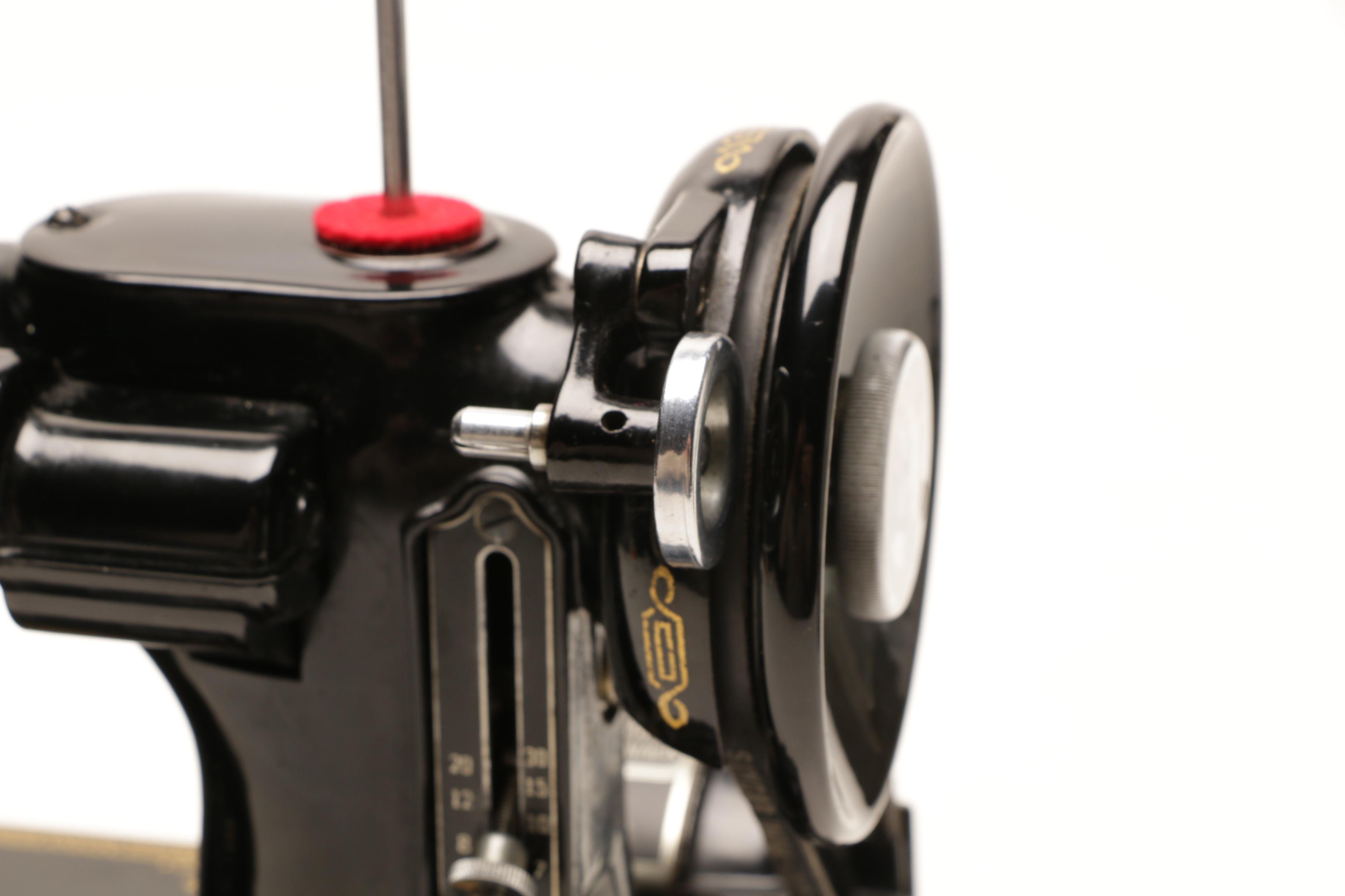 1947 Featherweight Singer Sewing Machine Model 221 with Case and Accessories