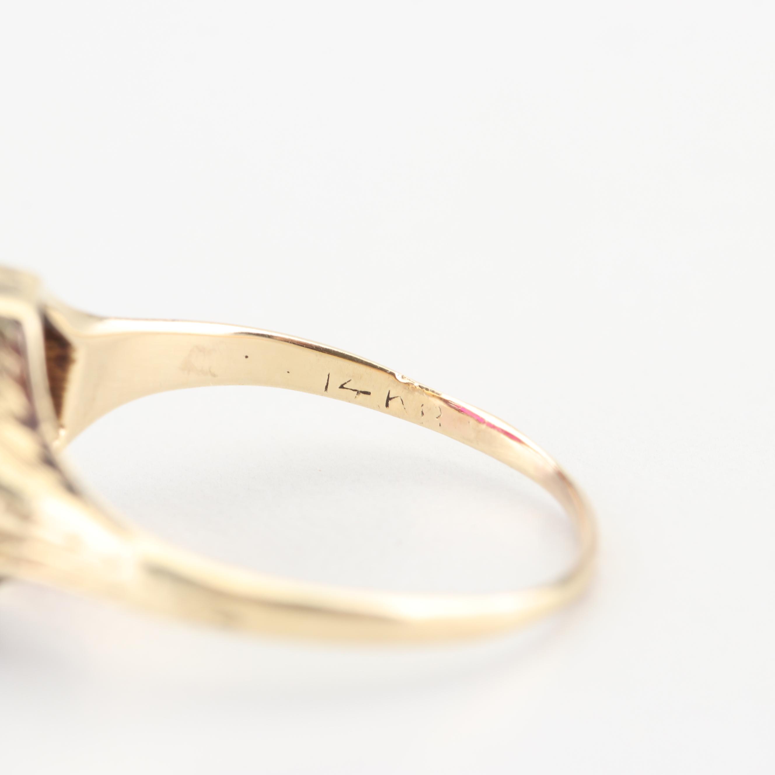Vintage 14K Yellow Gold and Synthetic Ruby Ring