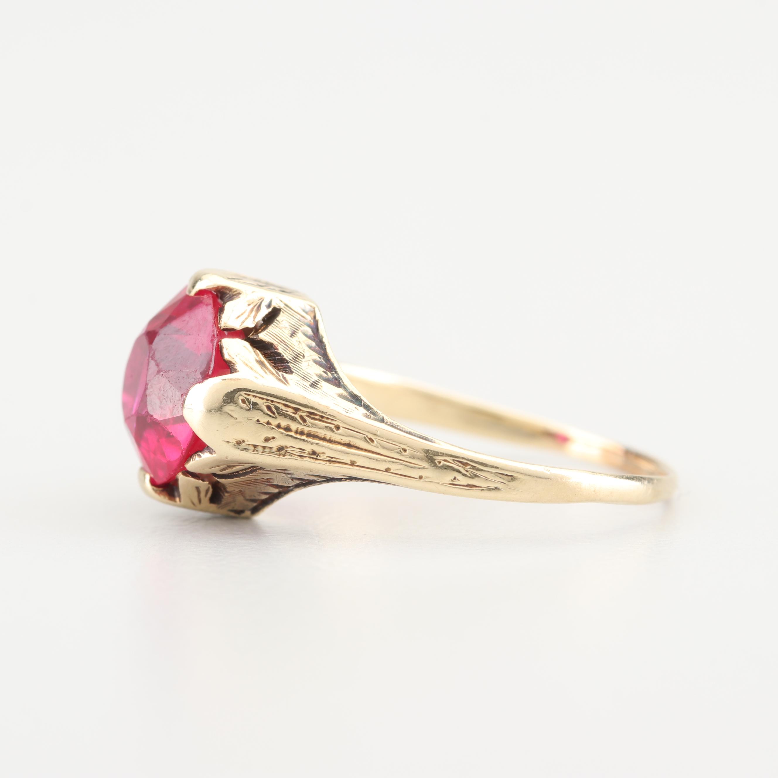 Vintage 14K Yellow Gold and Synthetic Ruby Ring