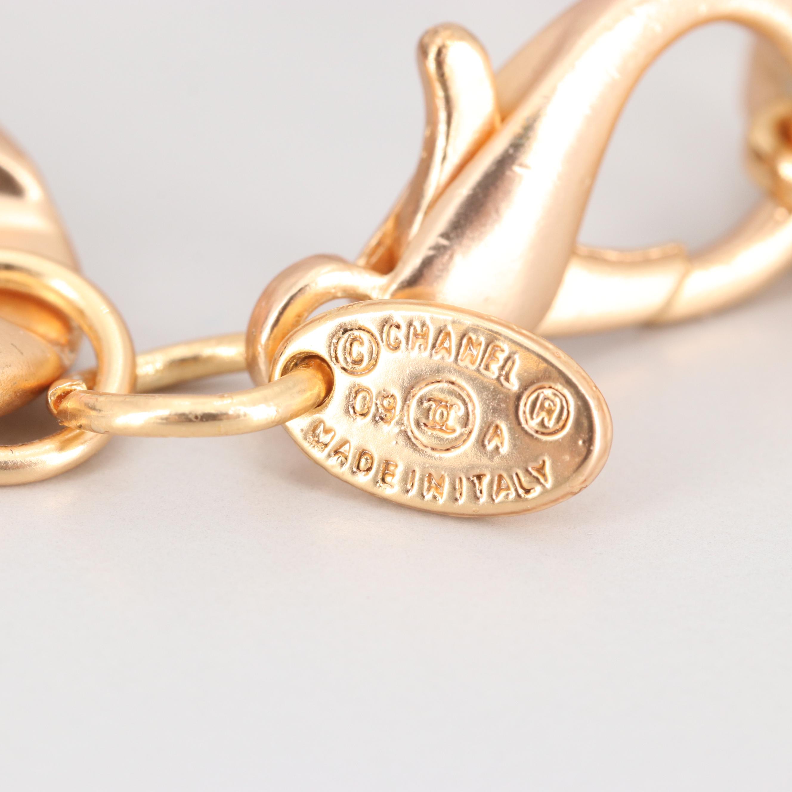 Chanel Rose Tone Curb Chain Choker and Bracelet Set with Interwoven Ribbon