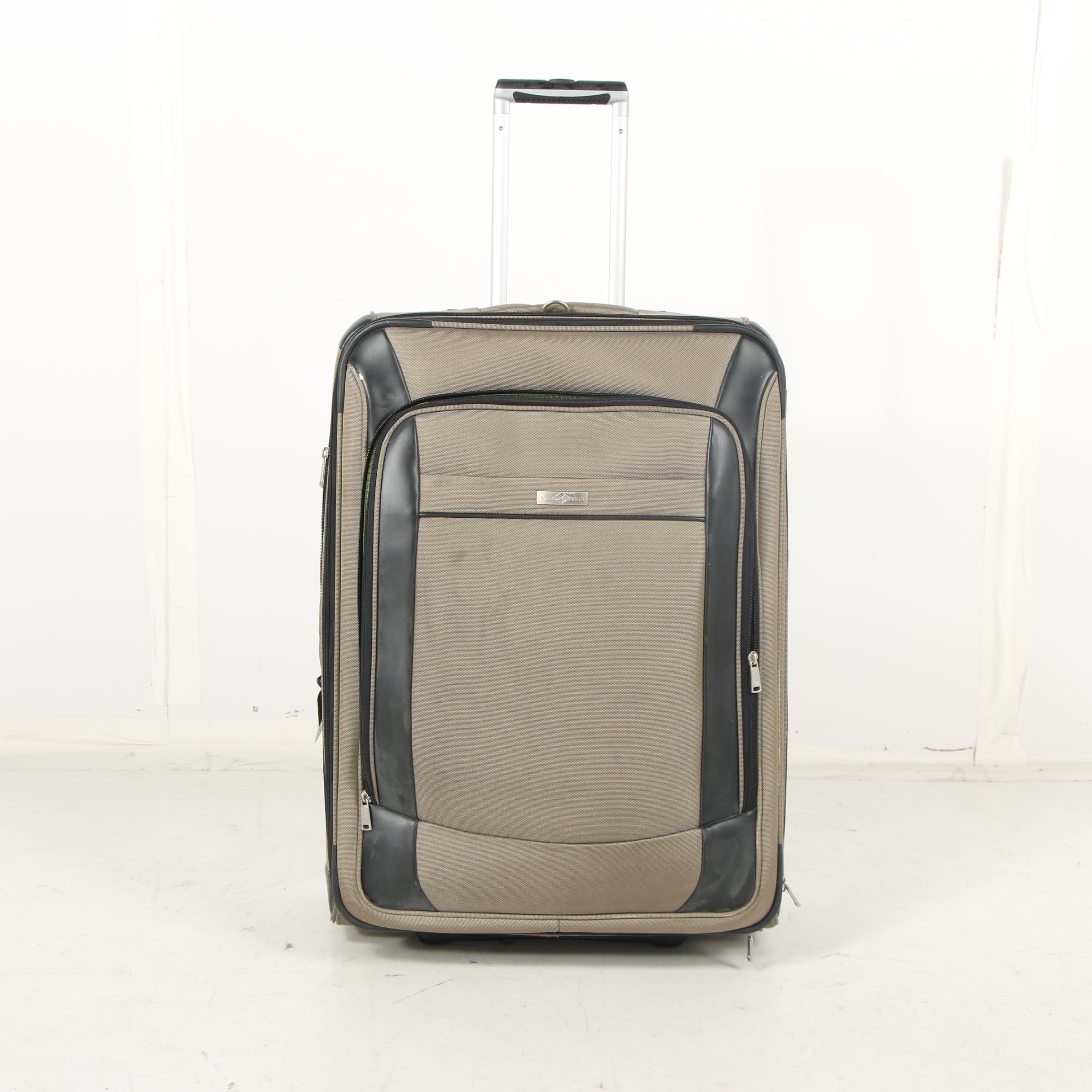 Joseph Abboud Rolling Suitcase