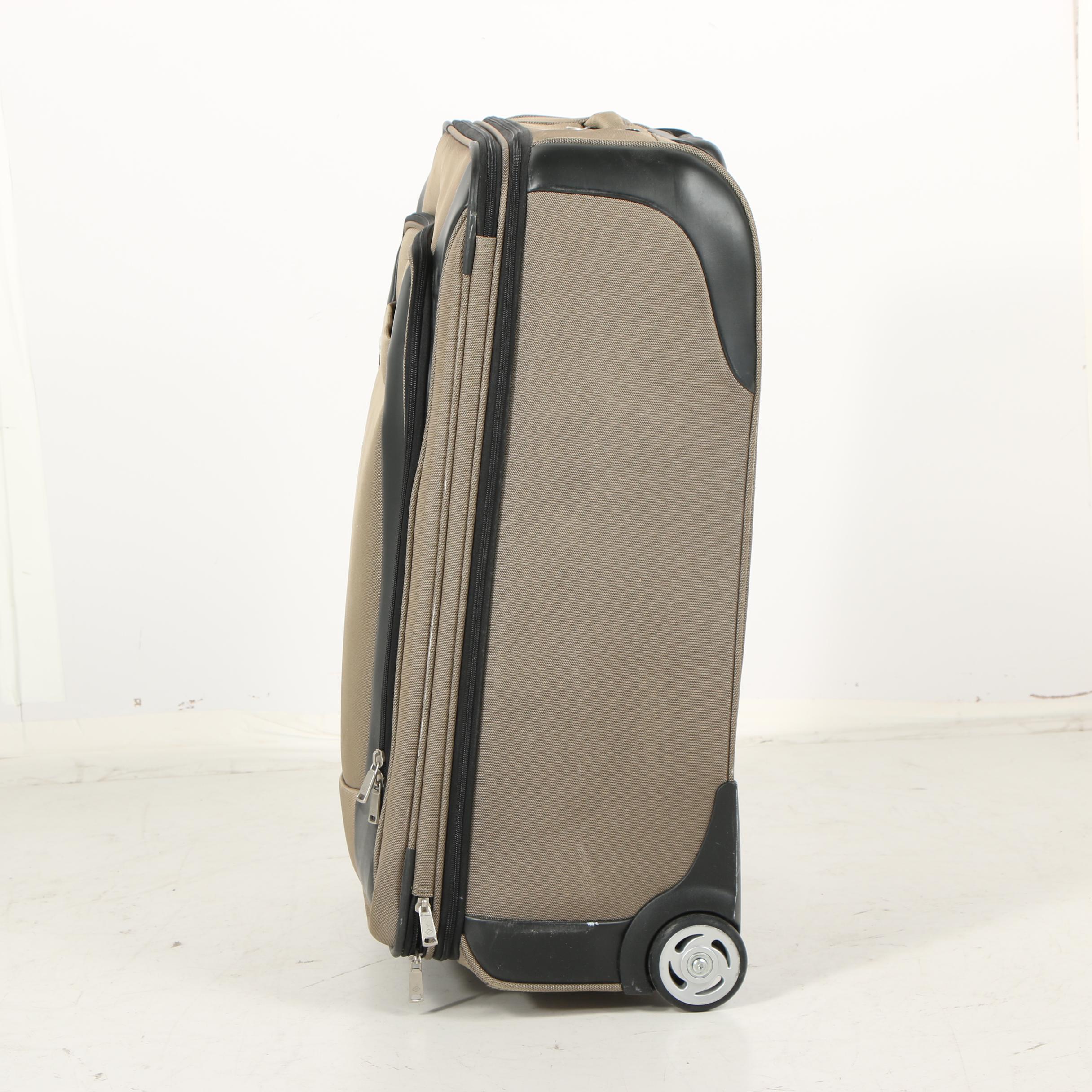 Joseph Abboud Rolling Suitcase